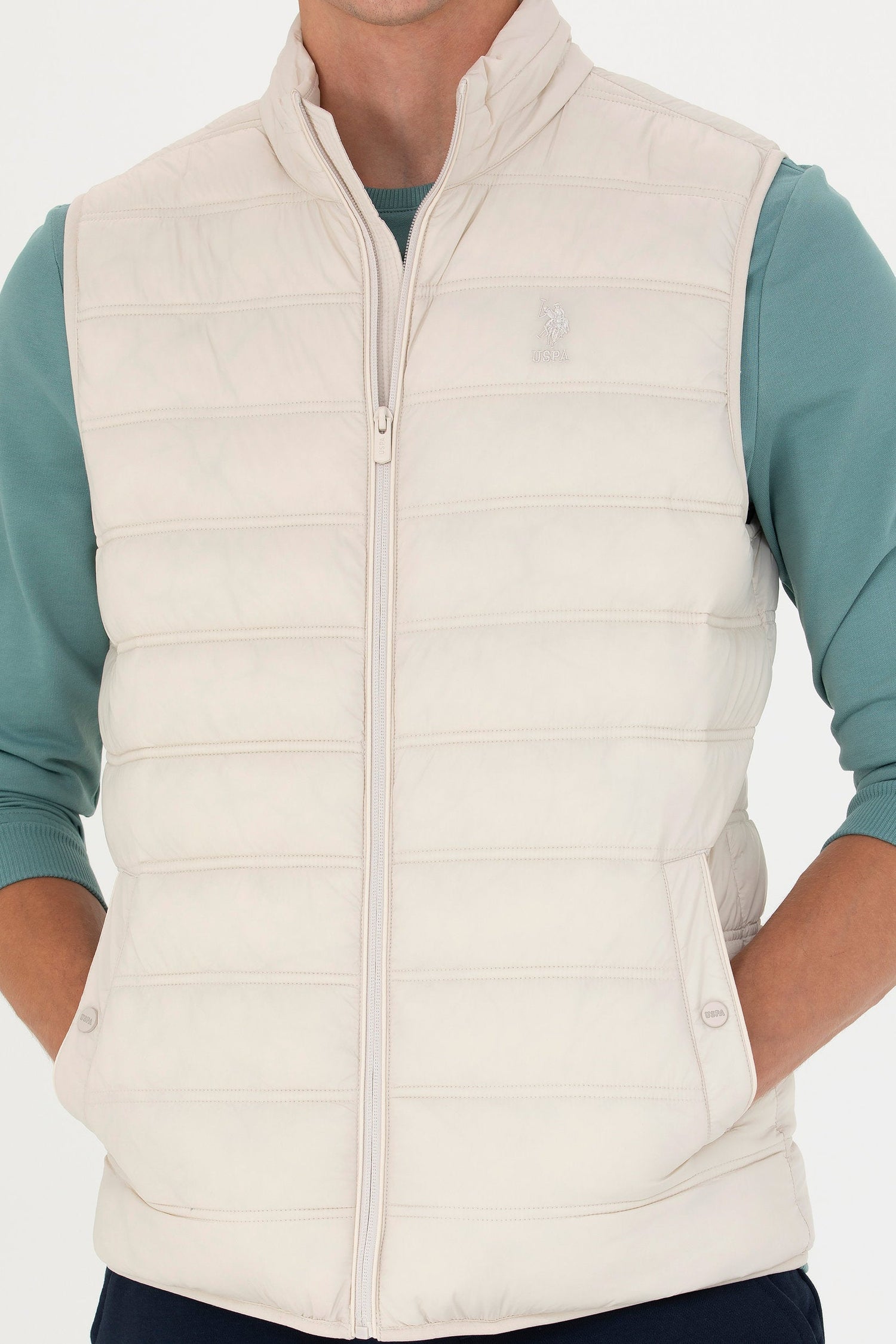 White Woven Vest_G081GL0100 1631483_VR049_02