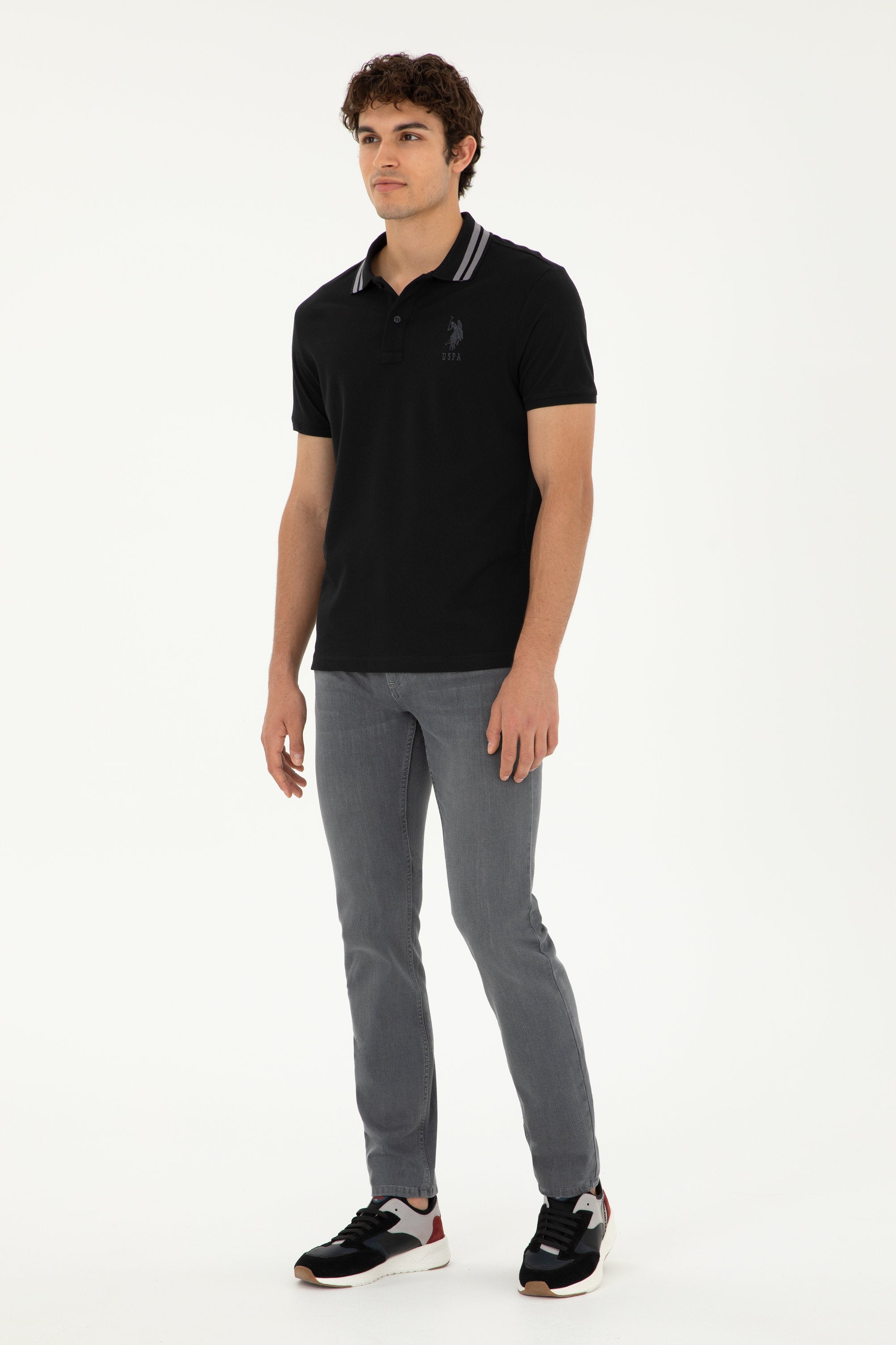 Black Polo Shirt With Logo_G081GL0110 1792252_VR046_04