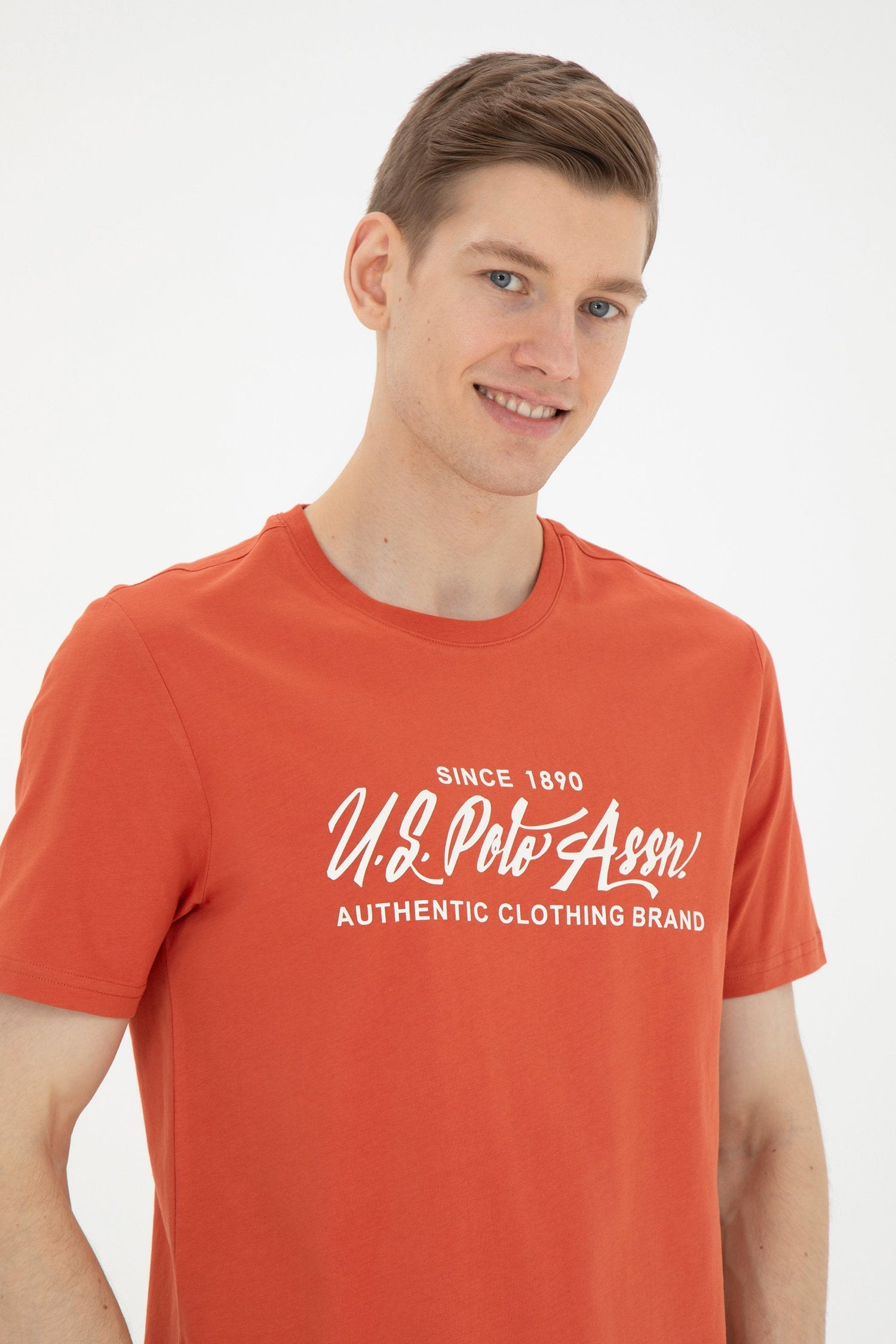 Men Orange T-Shirt_G081GL0110 1827185_VR042_01