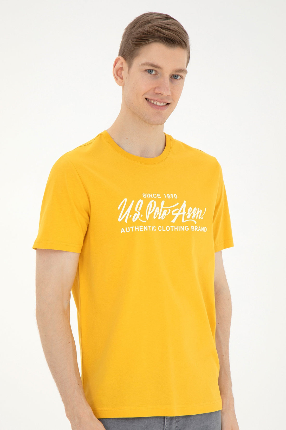 Men Yellow T-Shirt_G081GL0110 1827185_VR043_02