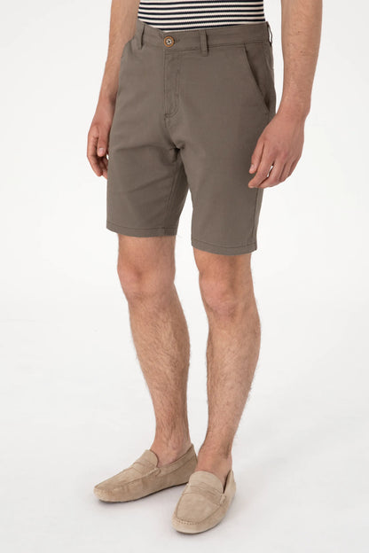 U.S. Polo Assn. Mink Men Mink Woven Bermuda Capri SKU: G081GL0310 2098529_VR052 Image 02