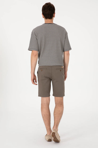 U.S. Polo Assn. Mink Men Mink Woven Bermuda Capri SKU: G081GL0310 2098529_VR052 Image 04