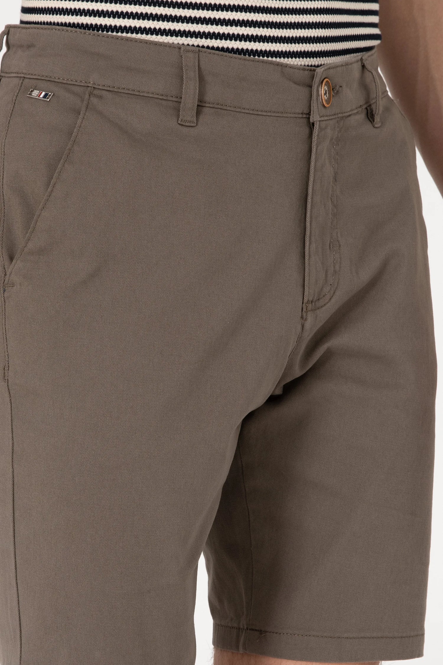 U.S. Polo Assn. Mink Men Mink Woven Bermuda Capri SKU: G081GL0310 2098529_VR052 Image 05