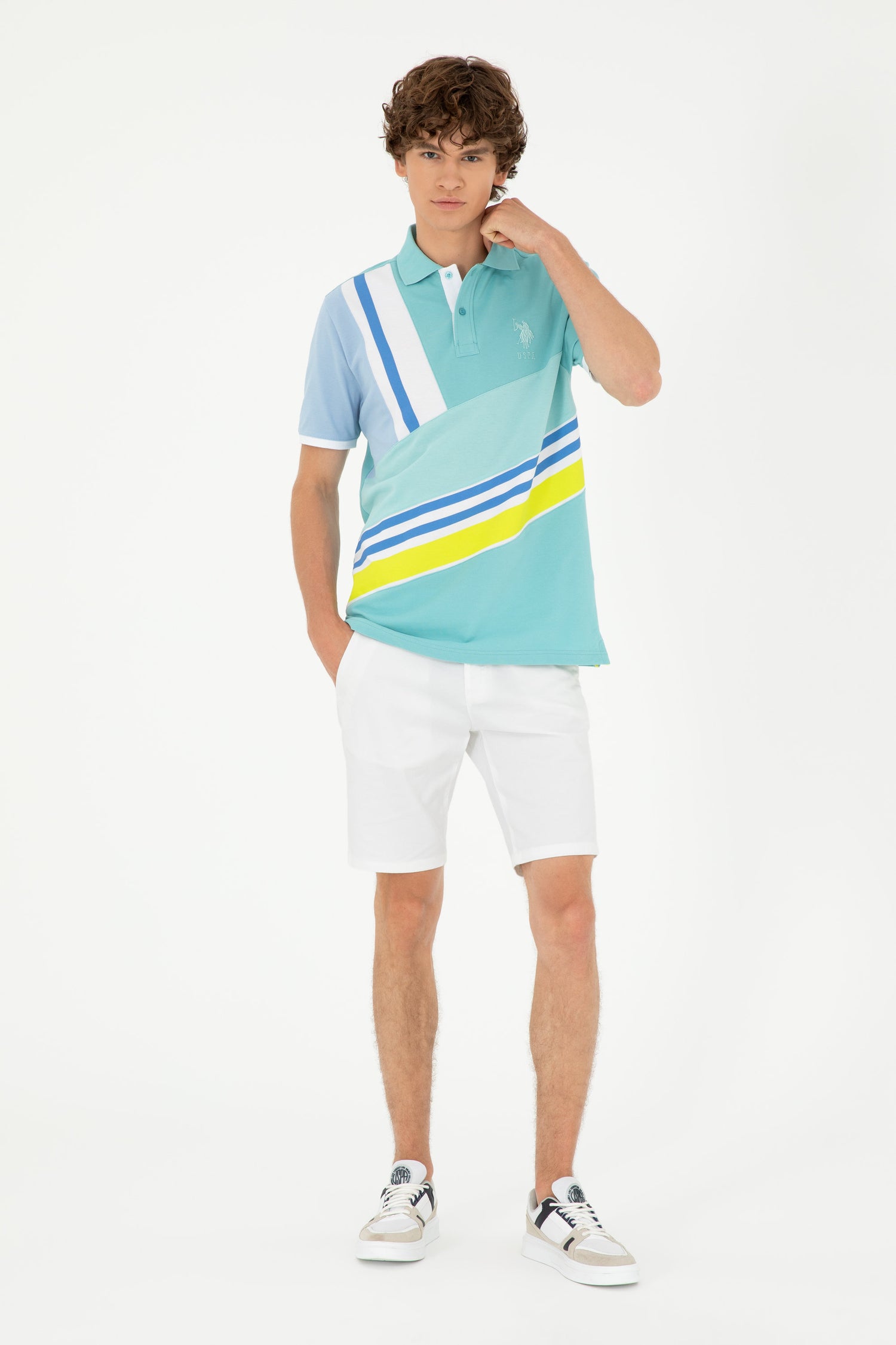 White Chino Shorts_G081GL0310 1827355_VR013_03