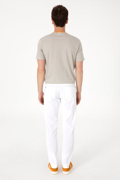 U.S. Polo Assn._White_Chinos_G081GL0780 2098527_VR013_04