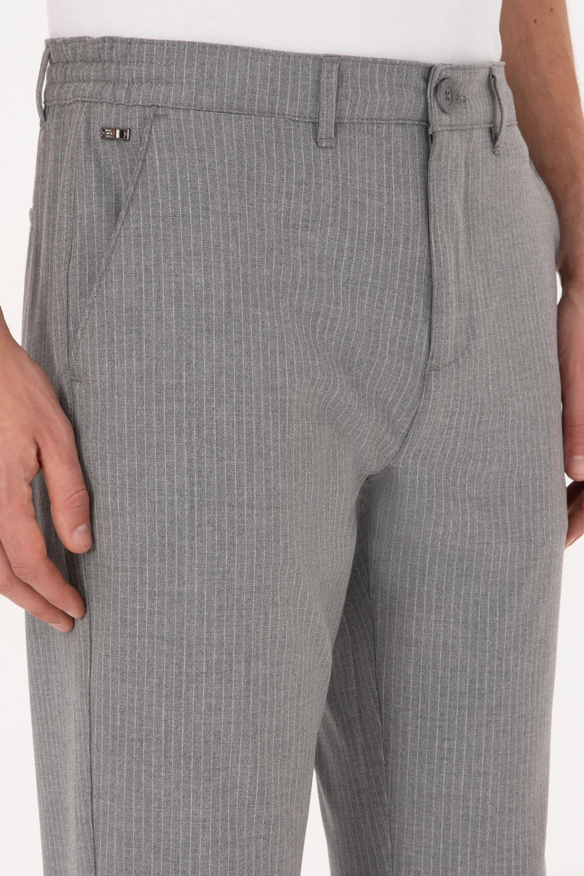 U.S. Polo Assn._Grey_Grey Slim Fit Chino Trousers_G081GL0780 2268310_VR024_05