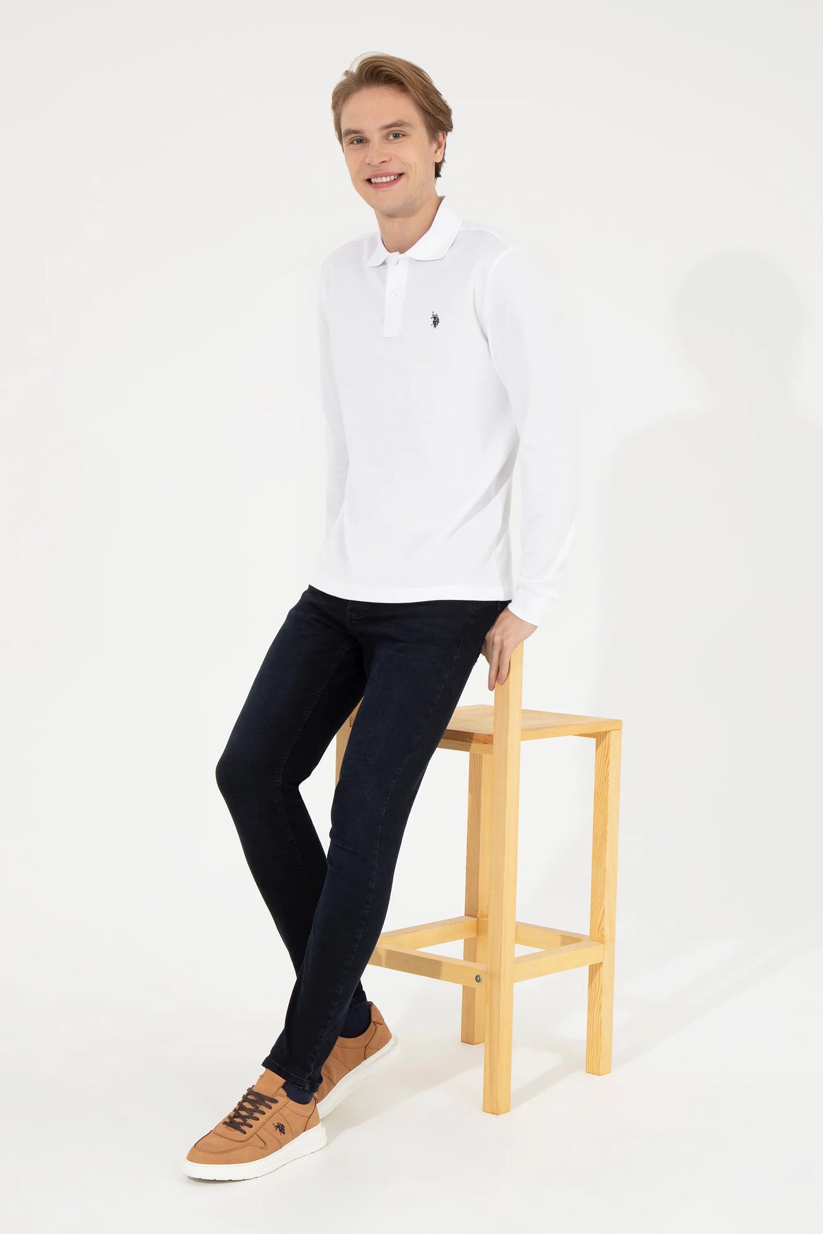 U.S. Polo Assn. White Men White Long Sleeve PiquŽ Polo Shirt SKU: G081GL0820 1451570_VR013 Image 02