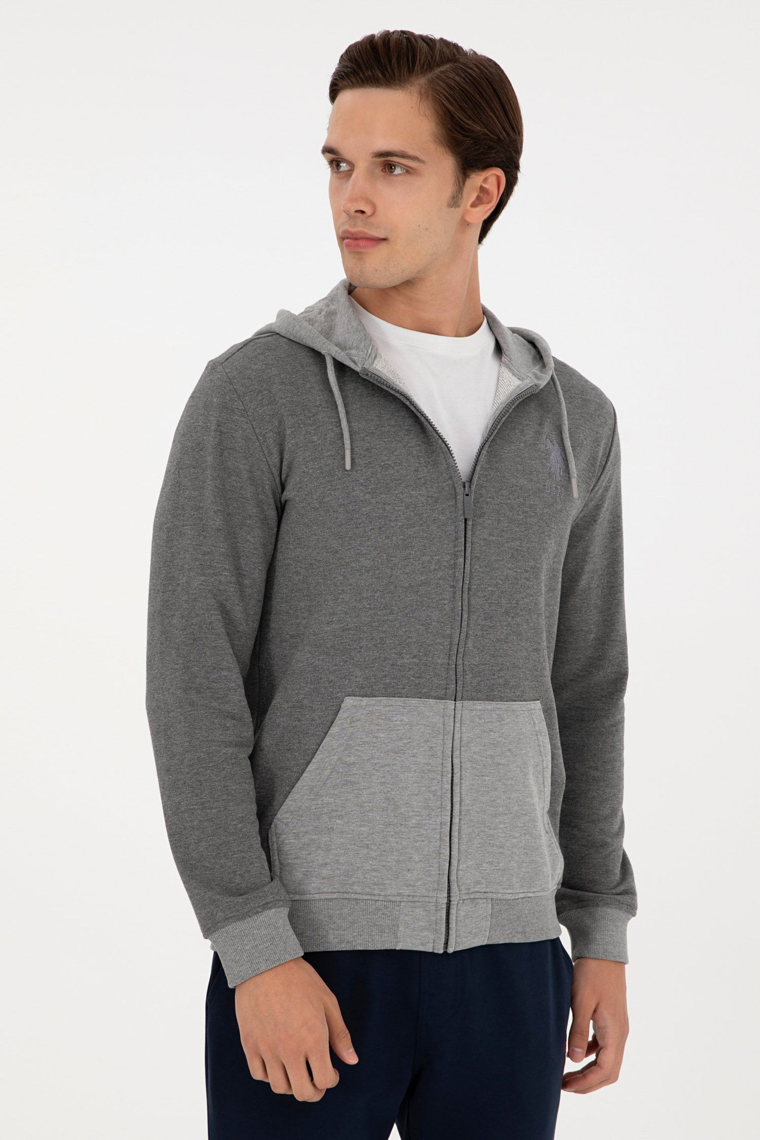 Grey Sweatshirt with Color Block Design_G081GL0820 1943660_VR081_03