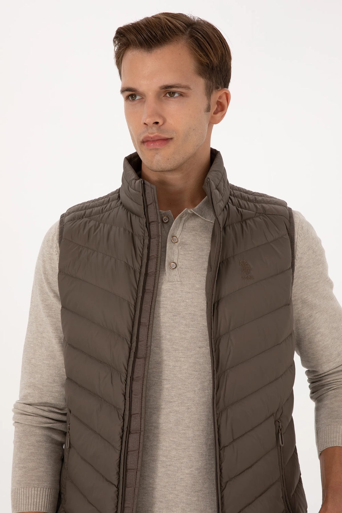 U.S. Polo Assn. Mink Men Mink Quilted Vest Jacket SKU: G081SZ0100 2246365_VR052 Image 02