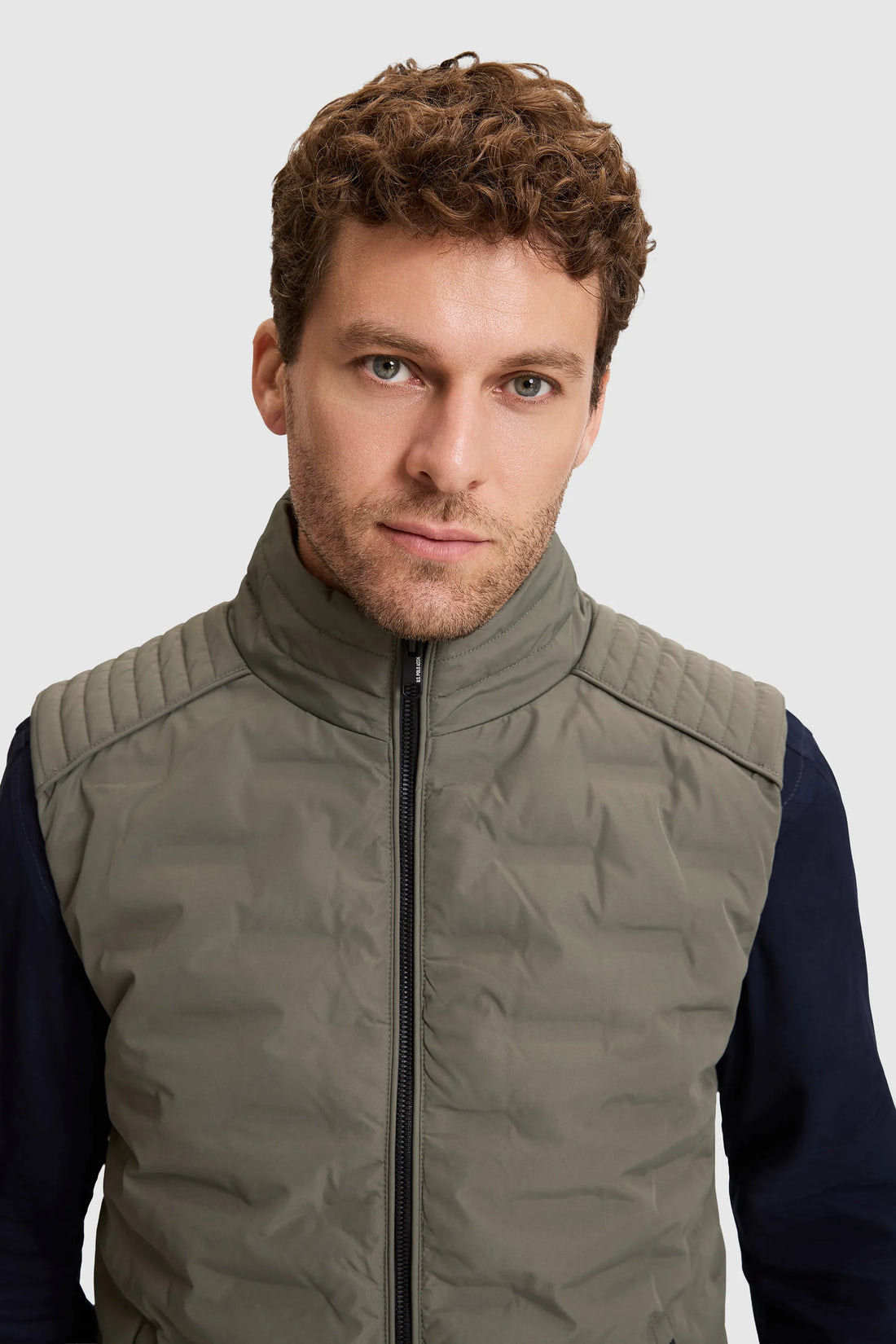U.S. Polo Assn. Khaki Men Khaki Quilted Vest Jacket SKU: G081SZ0100 PU-13214_VR027 Image 02