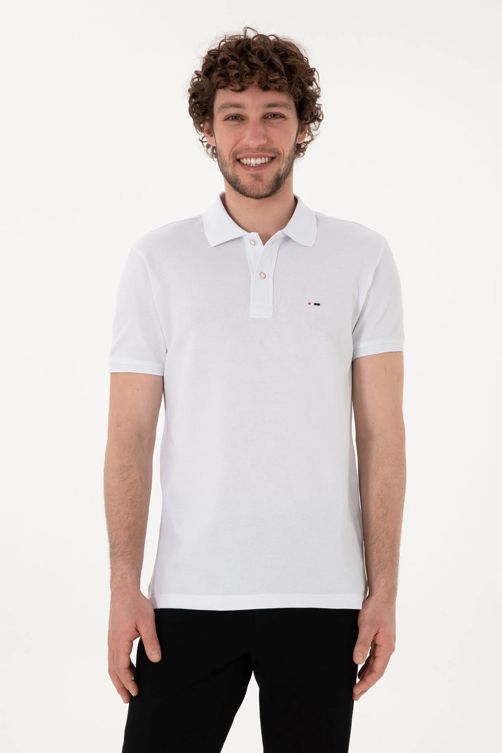 U.S. Polo Assn. White Men White Slim Fit Polo Shirt SKU: G081SZ0110 2083944_VR013 Image 01