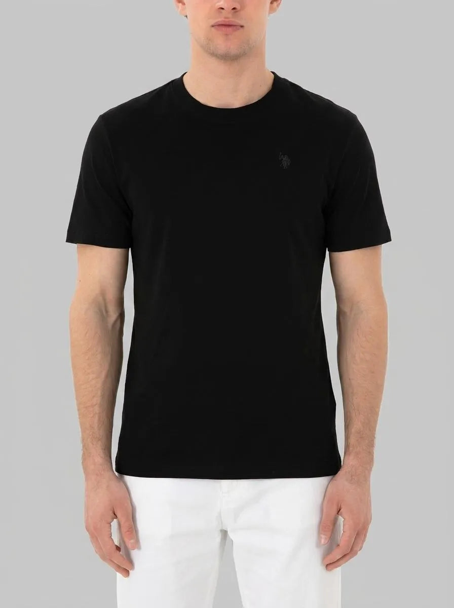 U.S. Polo Assn. Black Men Black T-Shirt SKU: G081SZ0110 2084276_VR046 Image 00