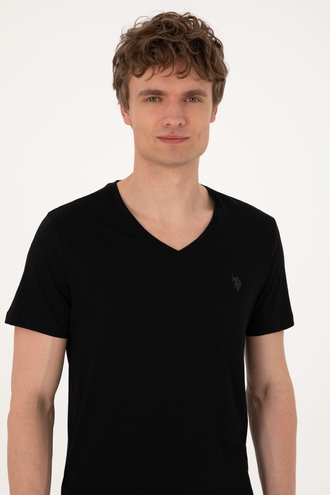 U.S. Polo Assn._Black_T-Shirt_G081SZ0110 2084300_VR046_02