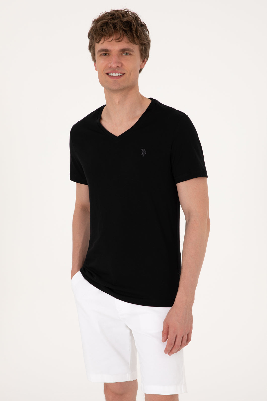 U.S. Polo Assn._Black_T-Shirt_G081SZ0110 2084300_VR046_03