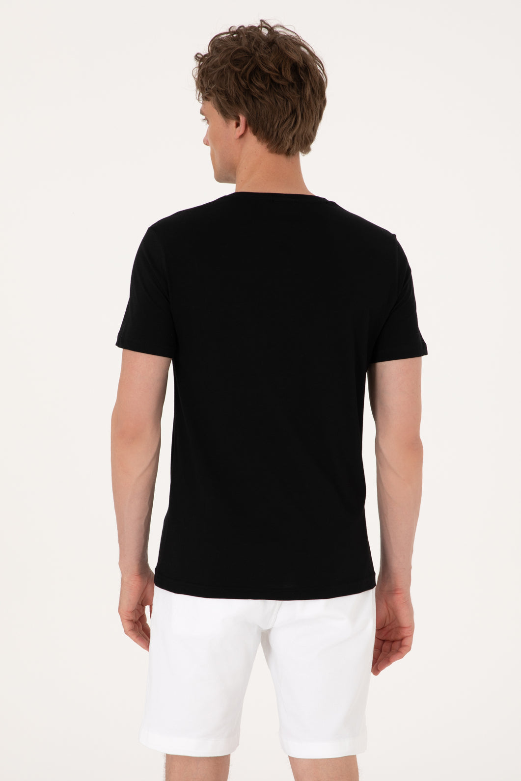 U.S. Polo Assn._Black_T-Shirt_G081SZ0110 2084300_VR046_05