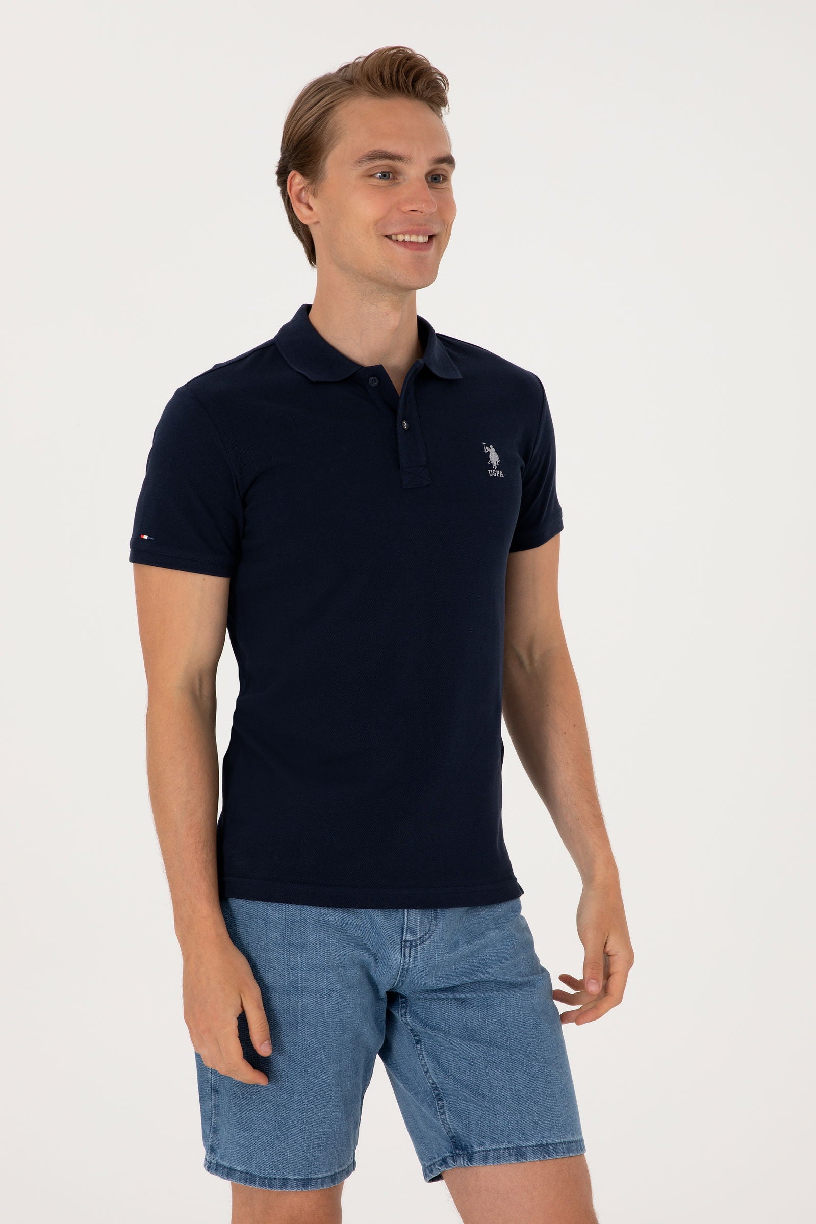 U.S. Polo Assn._Navy_T-Shirt_G081SZ0110 2084410_VR033_01