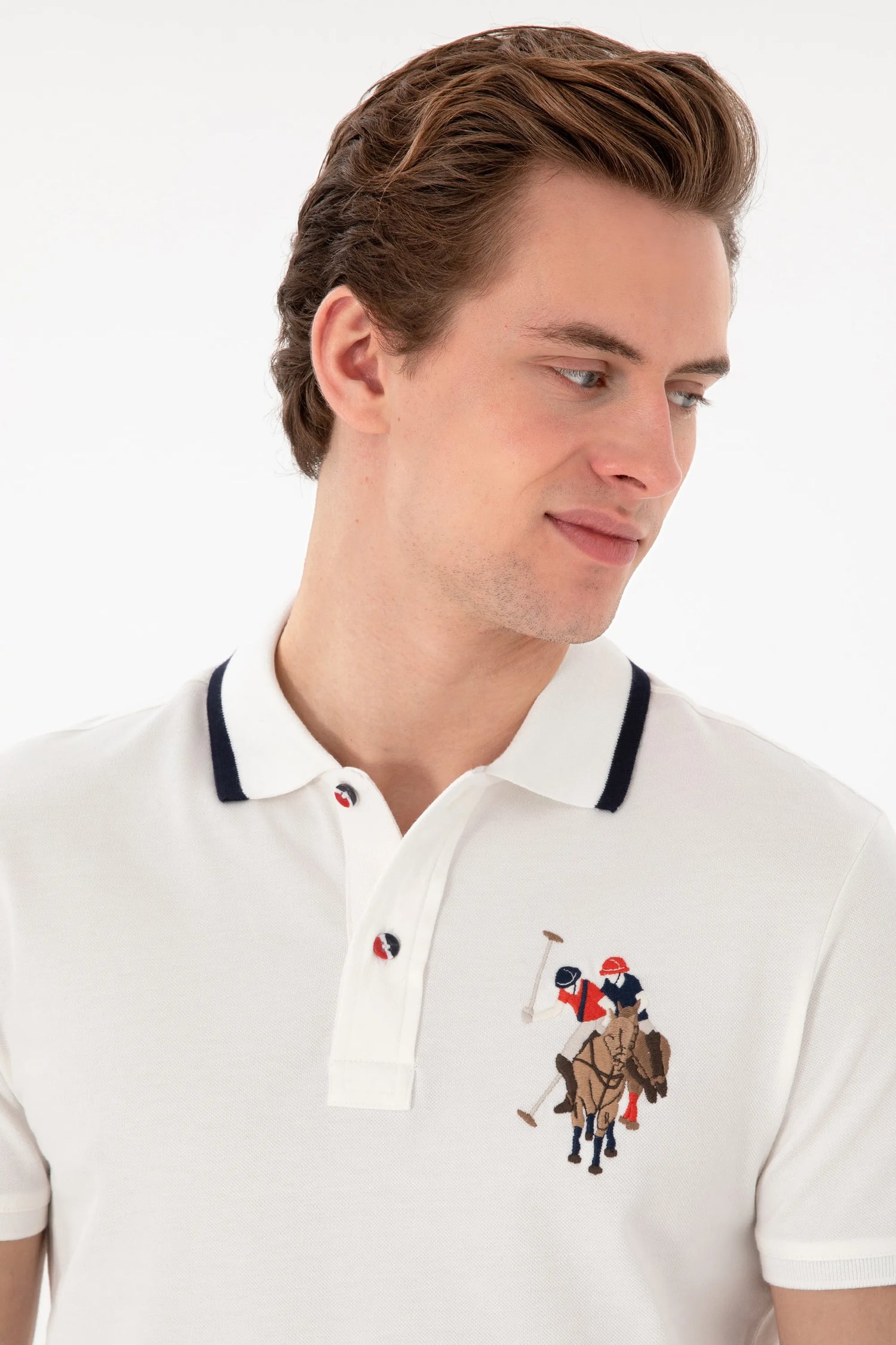 U.S. Polo Assn. White Men White Slim Fit Polo Shirt SKU: G081SZ0110 2084815_VR013 Image 02