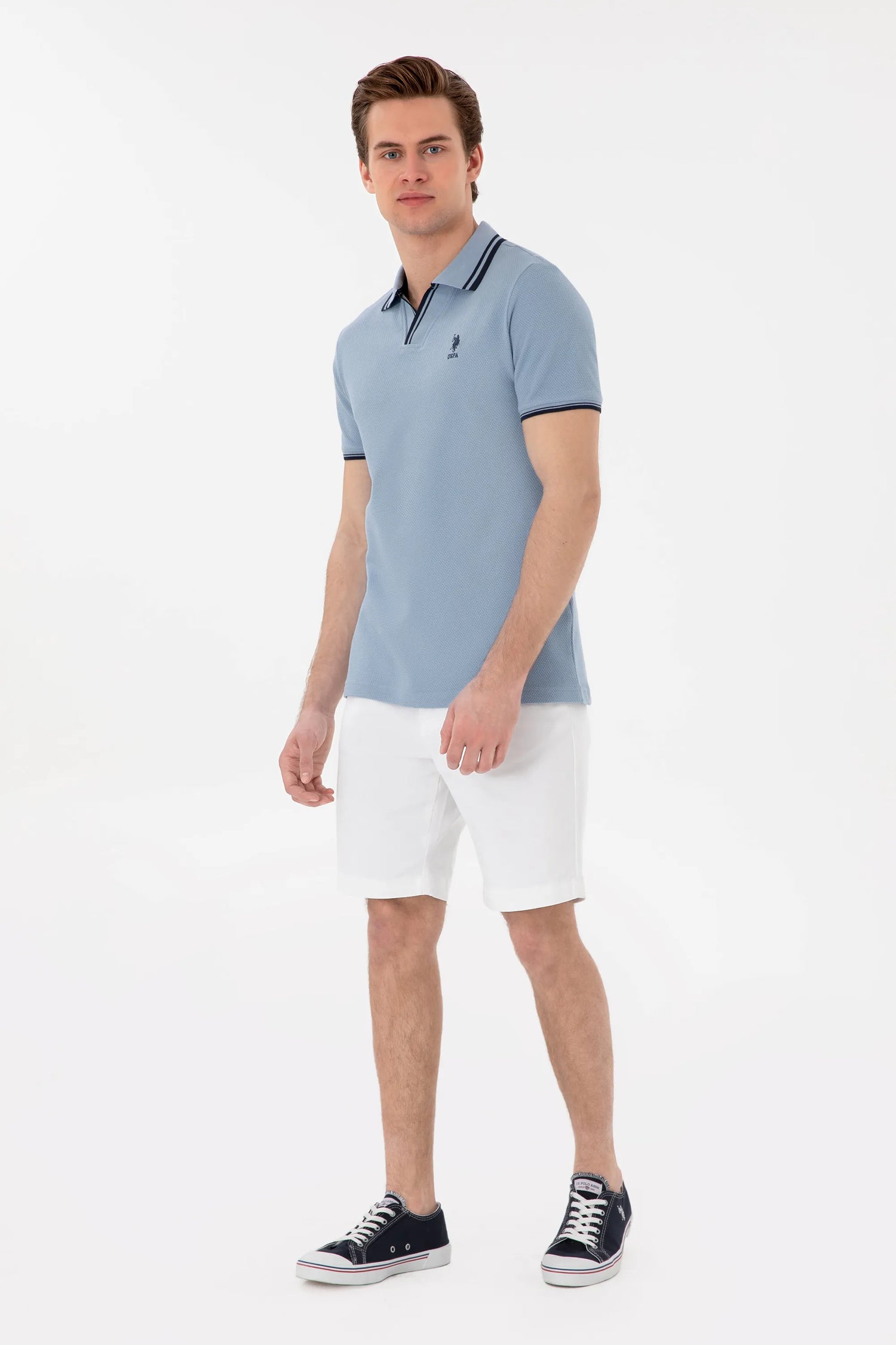 U.S. Polo Assn. Blue Men Blue Polo Shirt SKU: G081SZ0110 2085130_VR036 Image 04