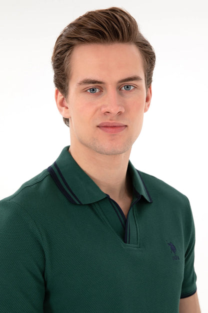 U.S. Polo Assn. Dark Green Men Dark Green Polo Shirt SKU: G081SZ0110 2085130_VR079 Image 02