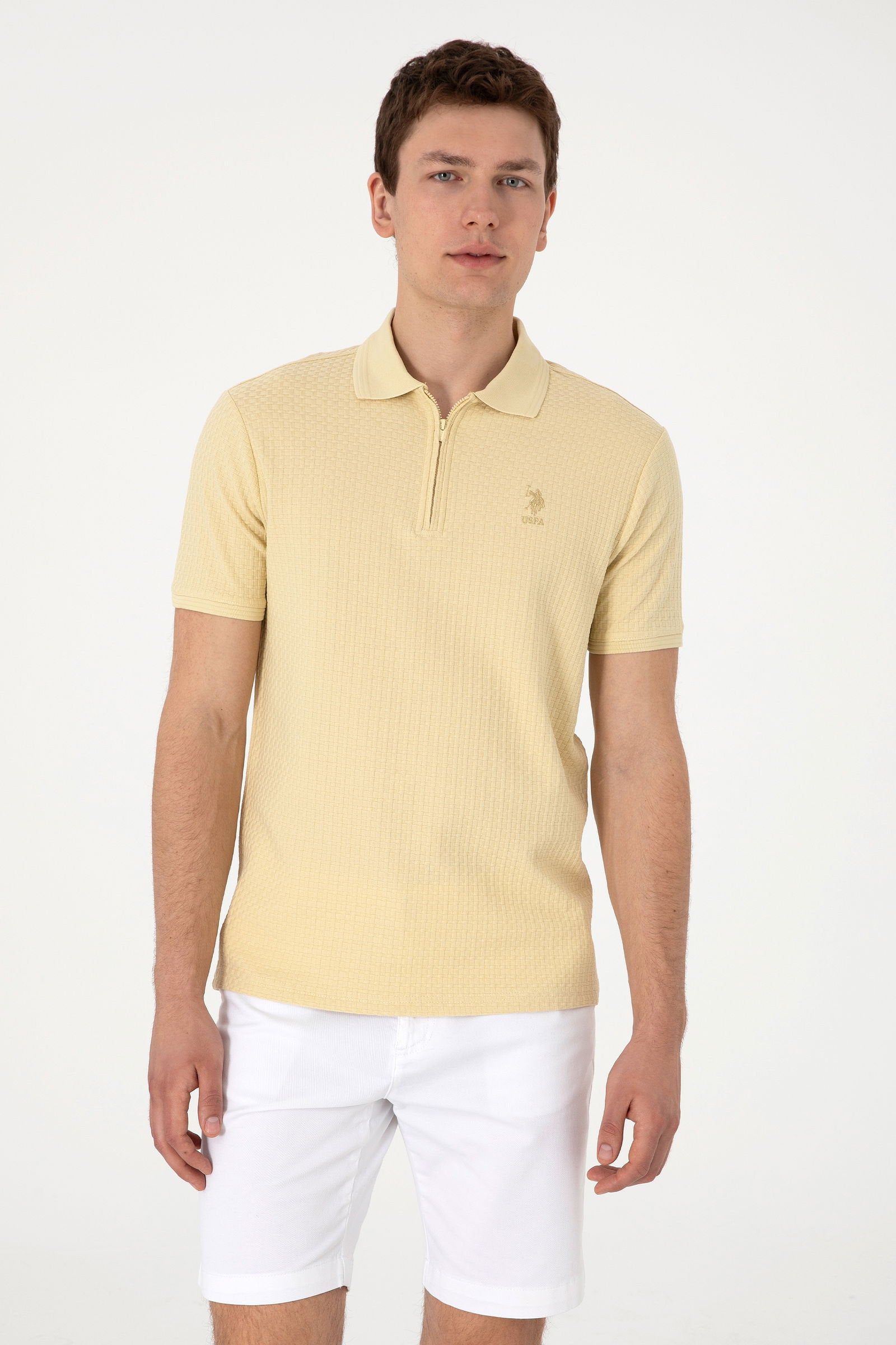 U.S. Polo Assn._Light Khaki Polo Shirt_G081SZ0110 2102984_VR183_01