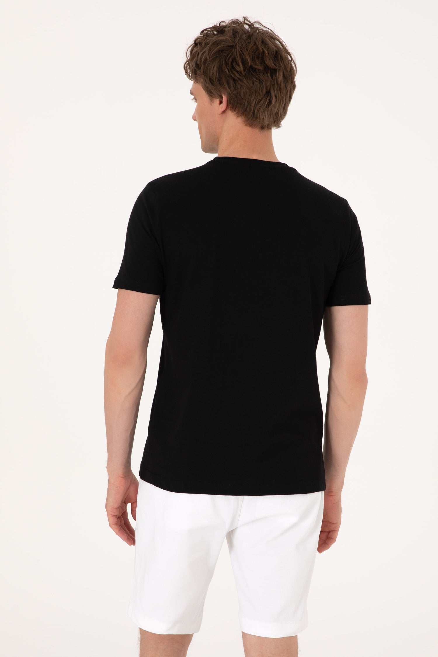 U.S. Polo Assn._Black T-Shirt_G081SZ0110 2104733_VR046_06