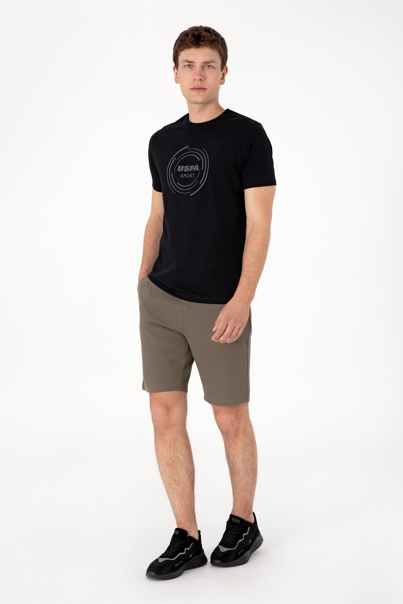 U.S. Polo Assn._Black_T-Shirt_G081SZ0110 2106952_VR046_04