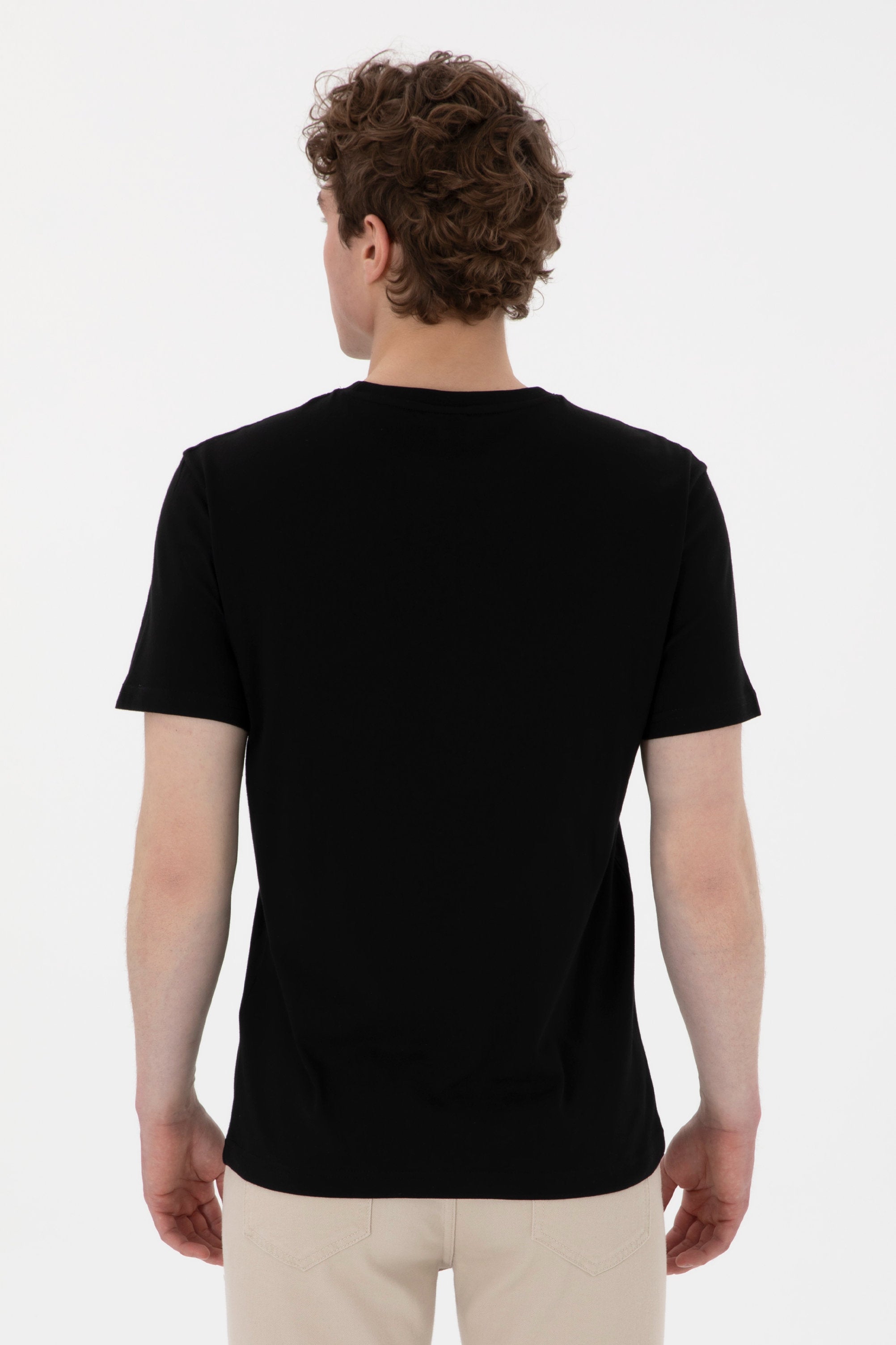U.S. Polo Assn._Black T-Shirt_G081SZ0110 2107294_VR046_05