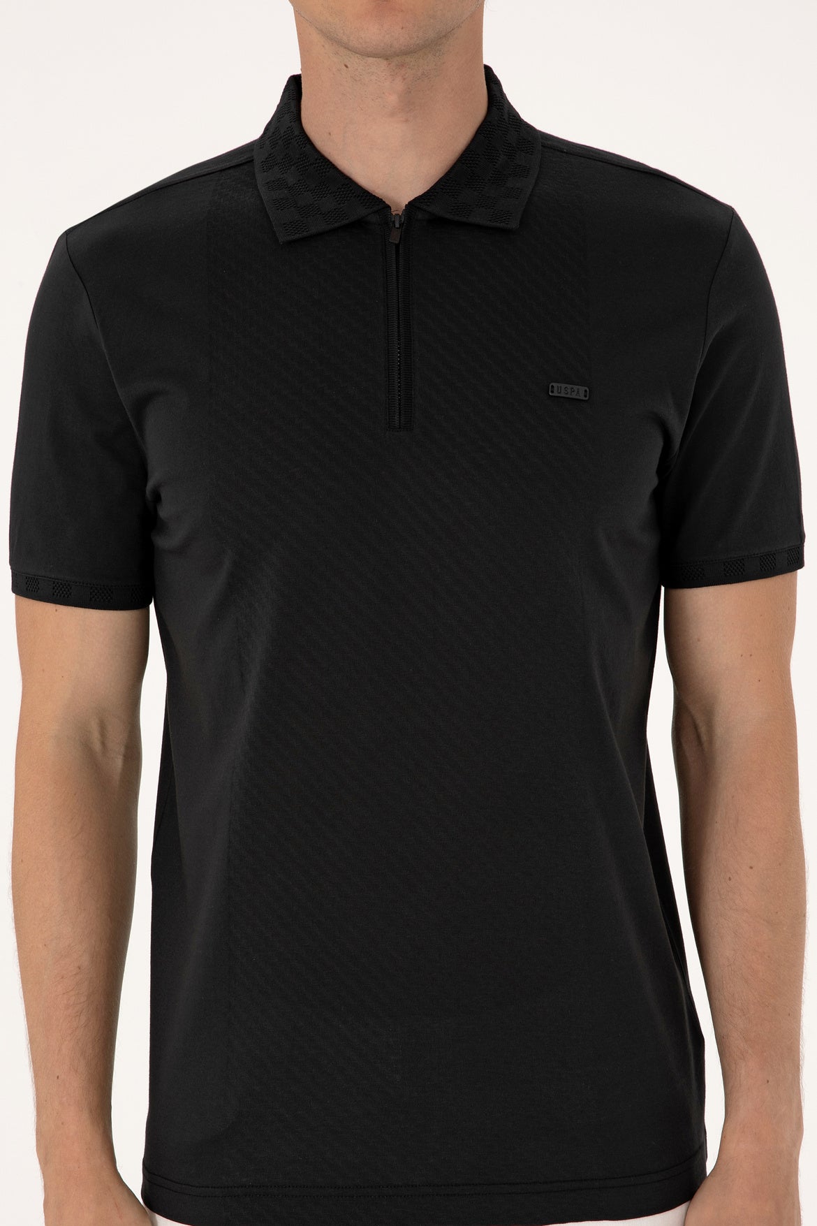 U.S. Polo Assn._Black_T-Shirt_G081SZ0110 2107318_VR046_06