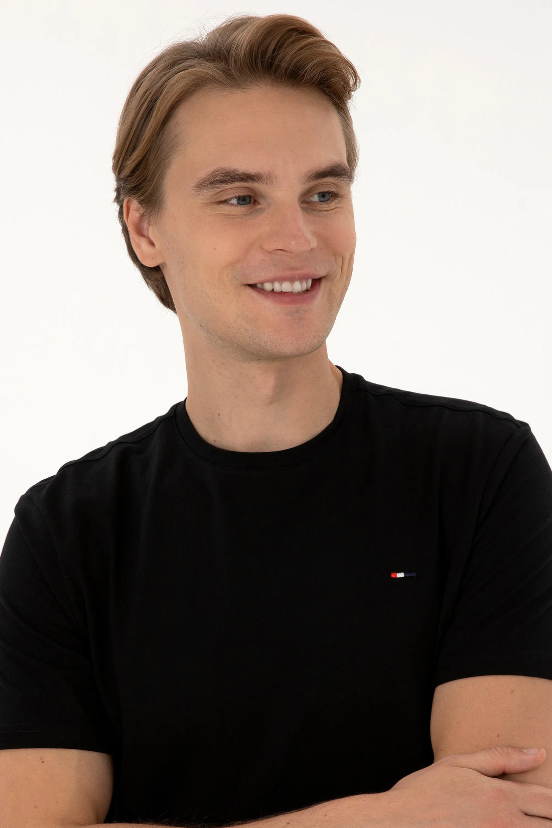 U.S. Polo Assn._Black_Black T-Shirt_G081SZ0110 2225584_VR046_02