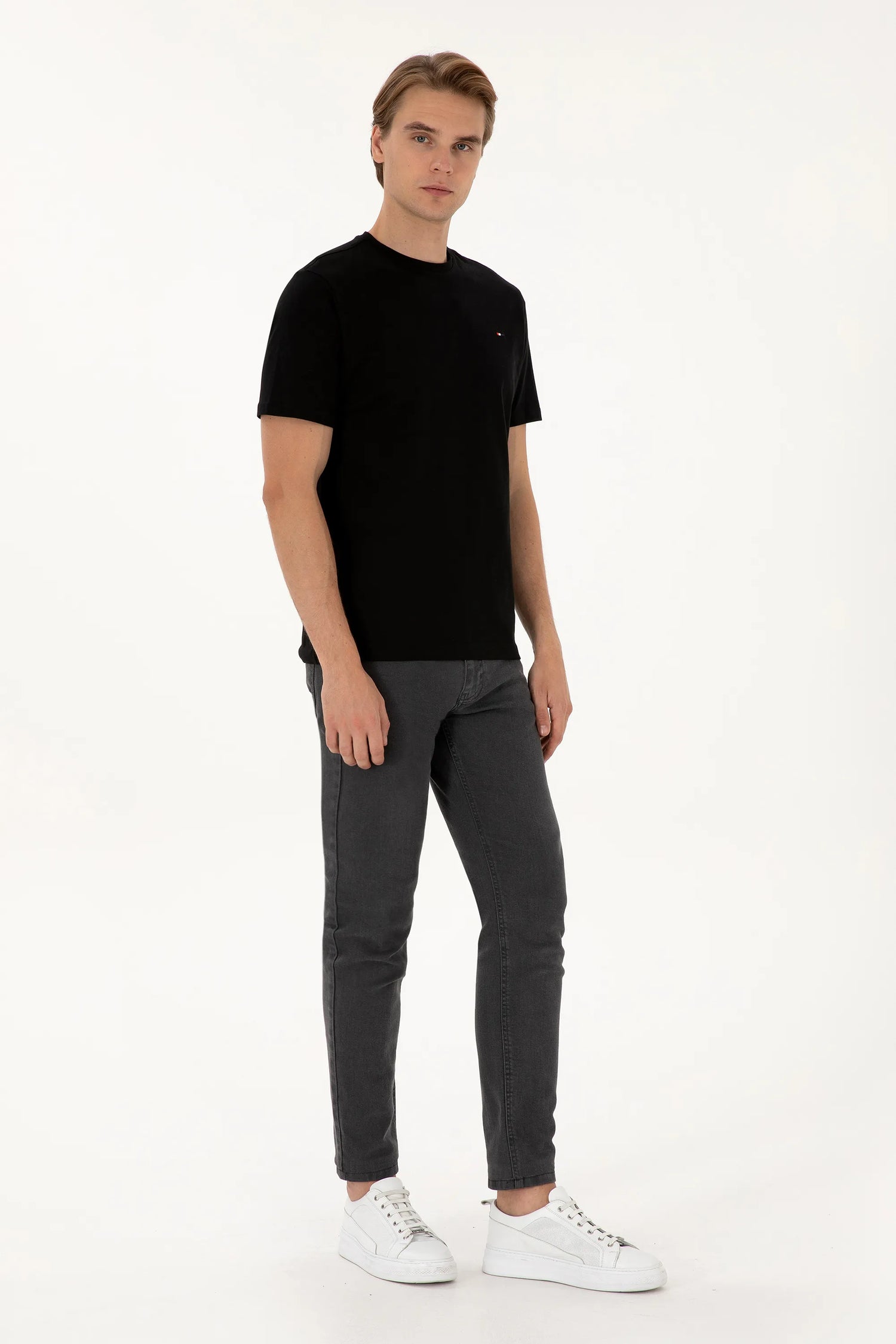 U.S. Polo Assn._Black_Black T-Shirt_G081SZ0110 2225584_VR046_04