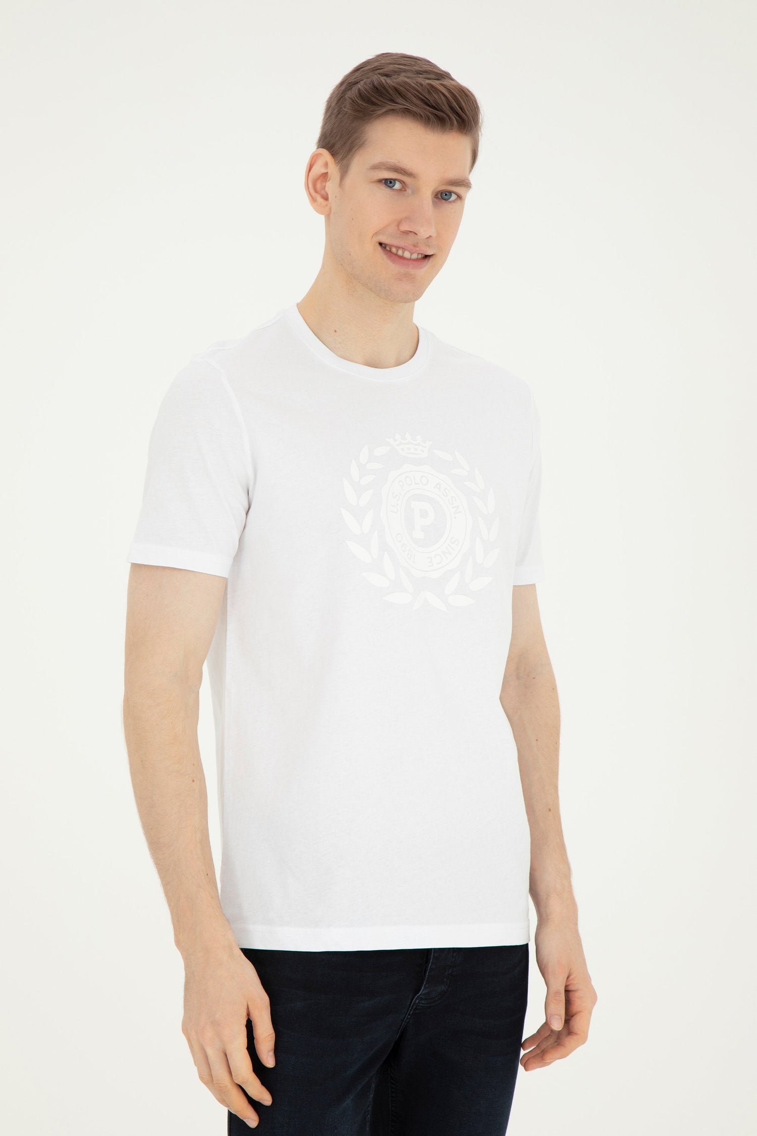 Men White T-Shirt_G081SZ0110 1825487_VR013_02