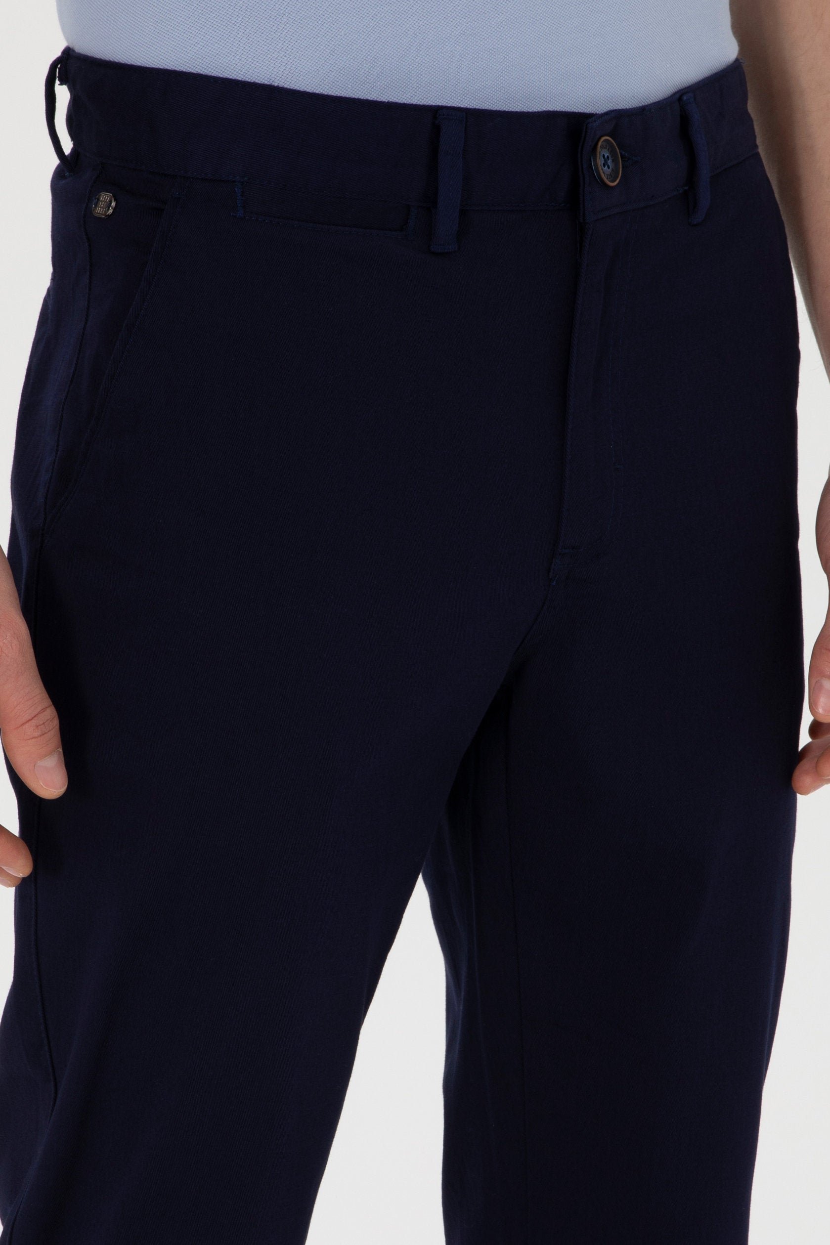 U.S. Polo Assn._Navy Chino Trouser_G081SZ0780 2106184_VR033_05