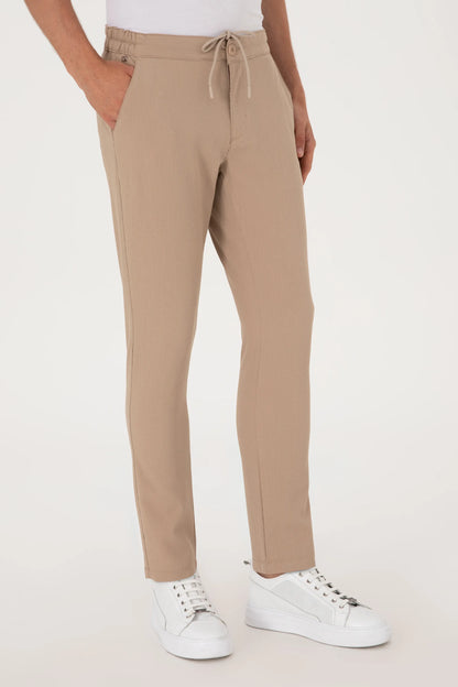 U.S. Polo Assn. Beige Men Beige Chinos SKU: G081SZ0780 2108119_VR011 Image 02