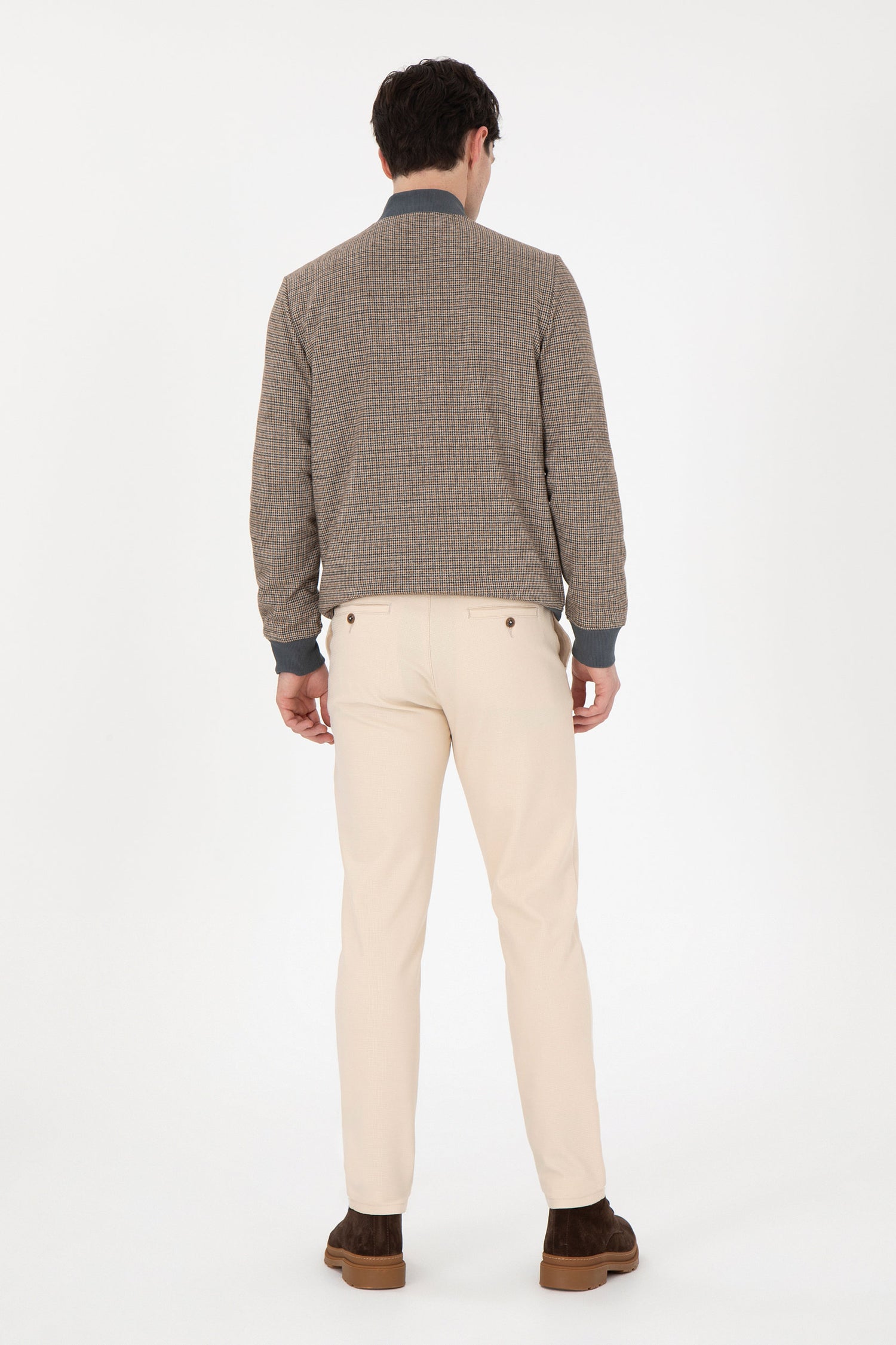 Beige Chino Trousers with Drawstrings_G081SZ0780 1949200_VR071_04