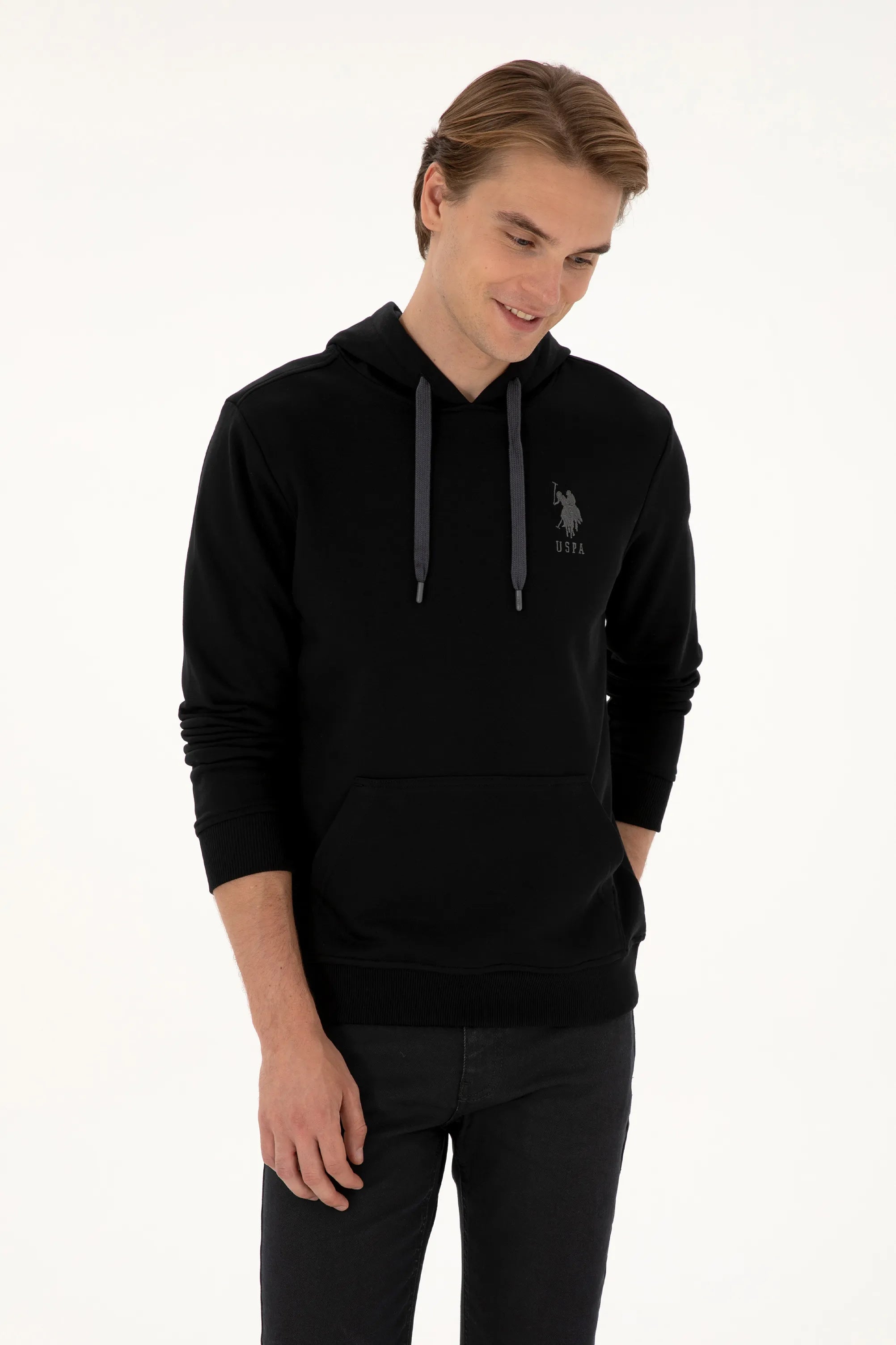 U.S. Polo Assn._Black_Black Hoodie With Logo_G081SZ0820 2225794_VR046_03
