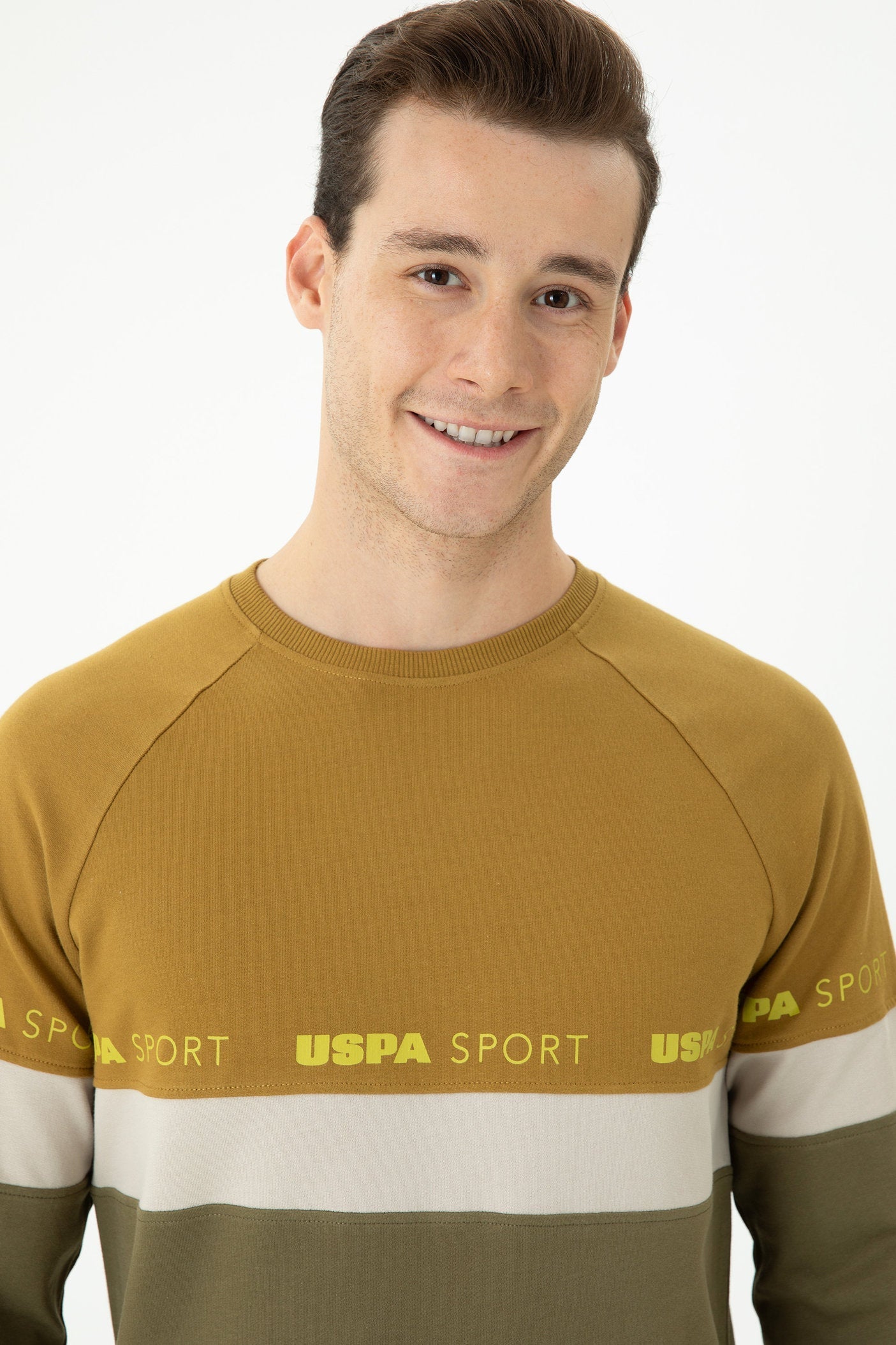 Multi-Color Sweatshirt_G081SZ0820 1667332_VR027_06