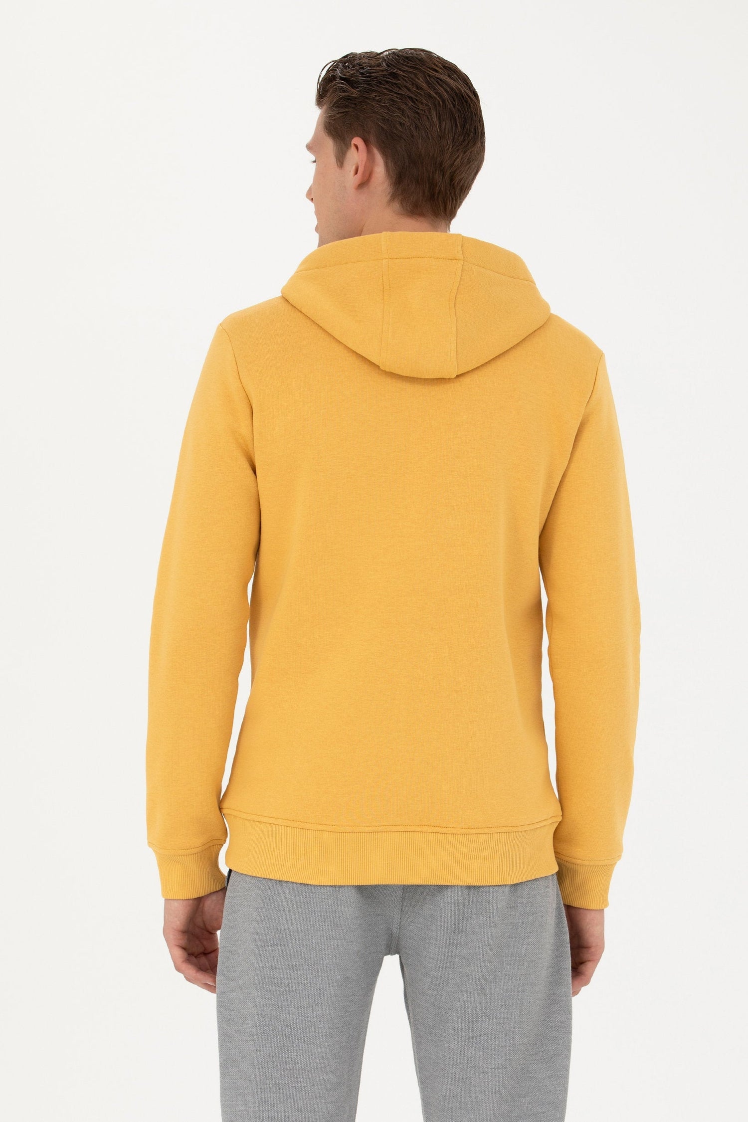 Yellow Sweatshirt_G081SZ0820 1667996_VR072_04