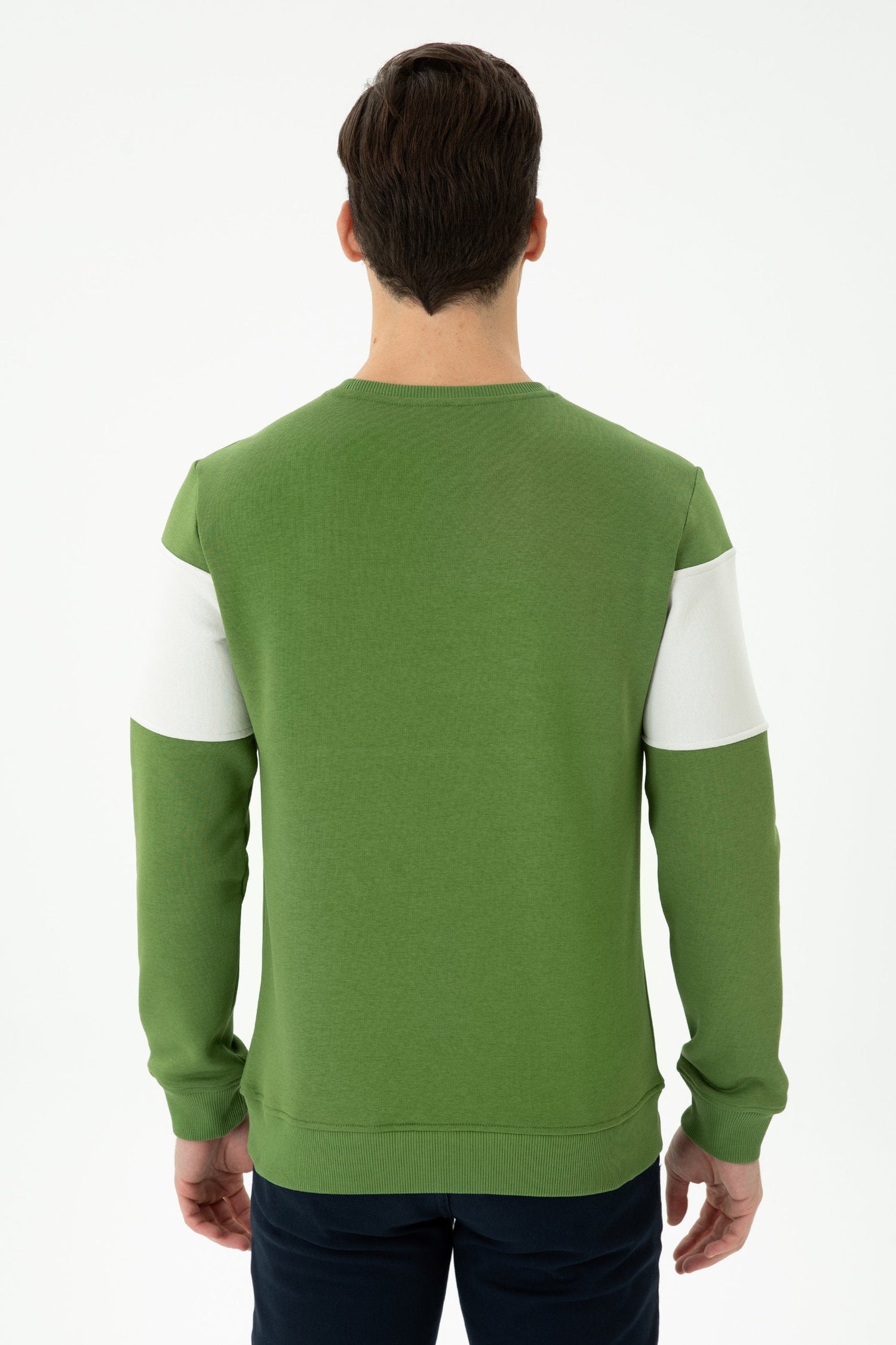 Green Sweatshirt_G081SZ0820 1668031_VR054_05