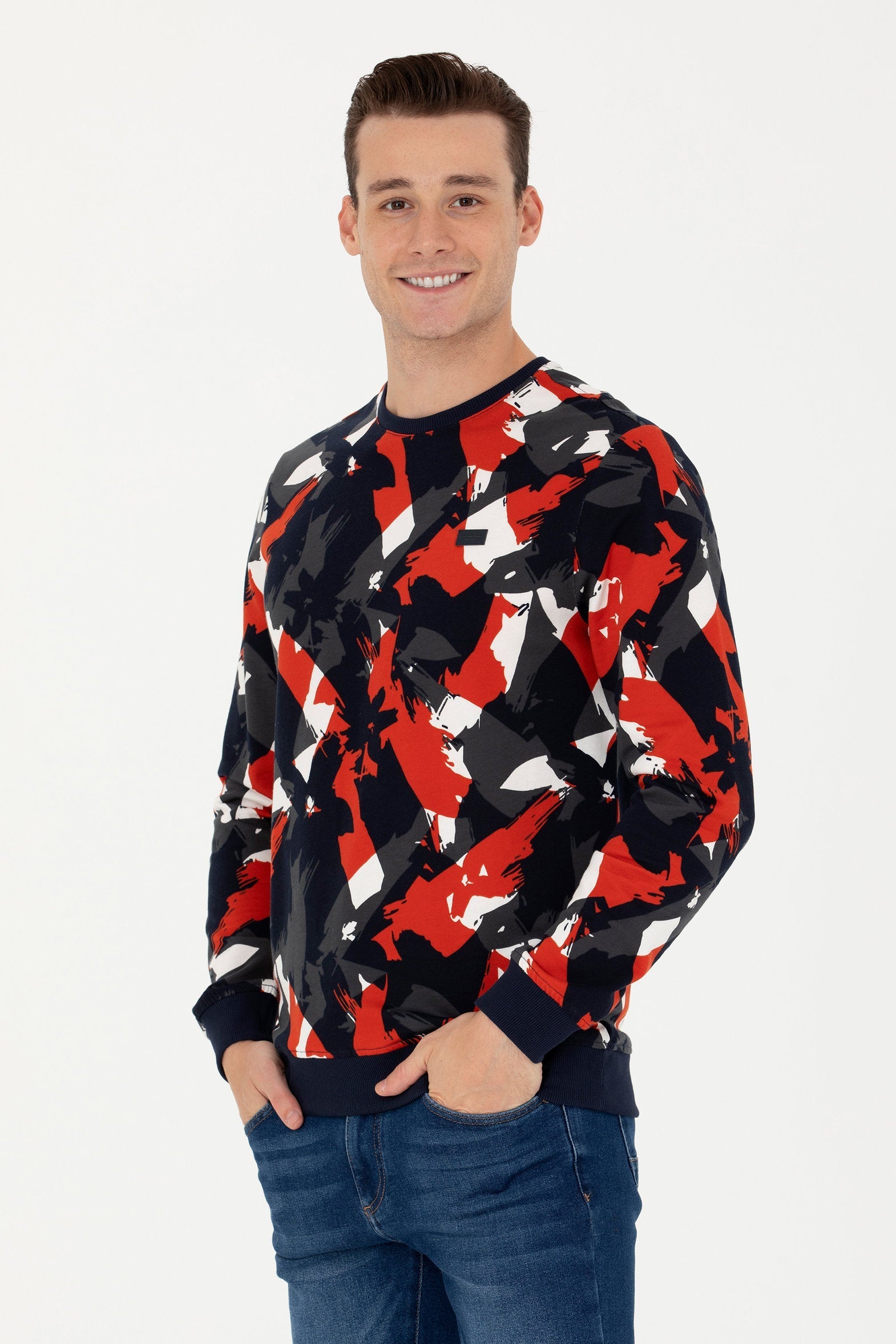 Multi-Color Sweatshirt_G081SZ0820 1668616_VR033_05