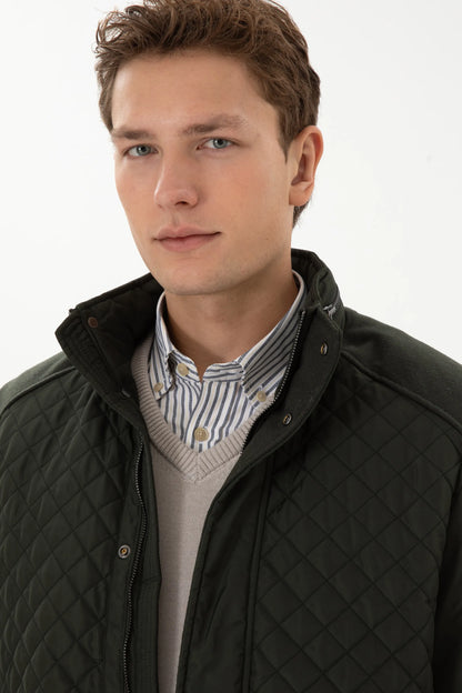 U.S. Polo Assn. Dark Green Men Dark Green Diamond Quilted Stand Collar Puffer Jacket SKU: G081SZ0MS0 2248735_VR079 Image 02