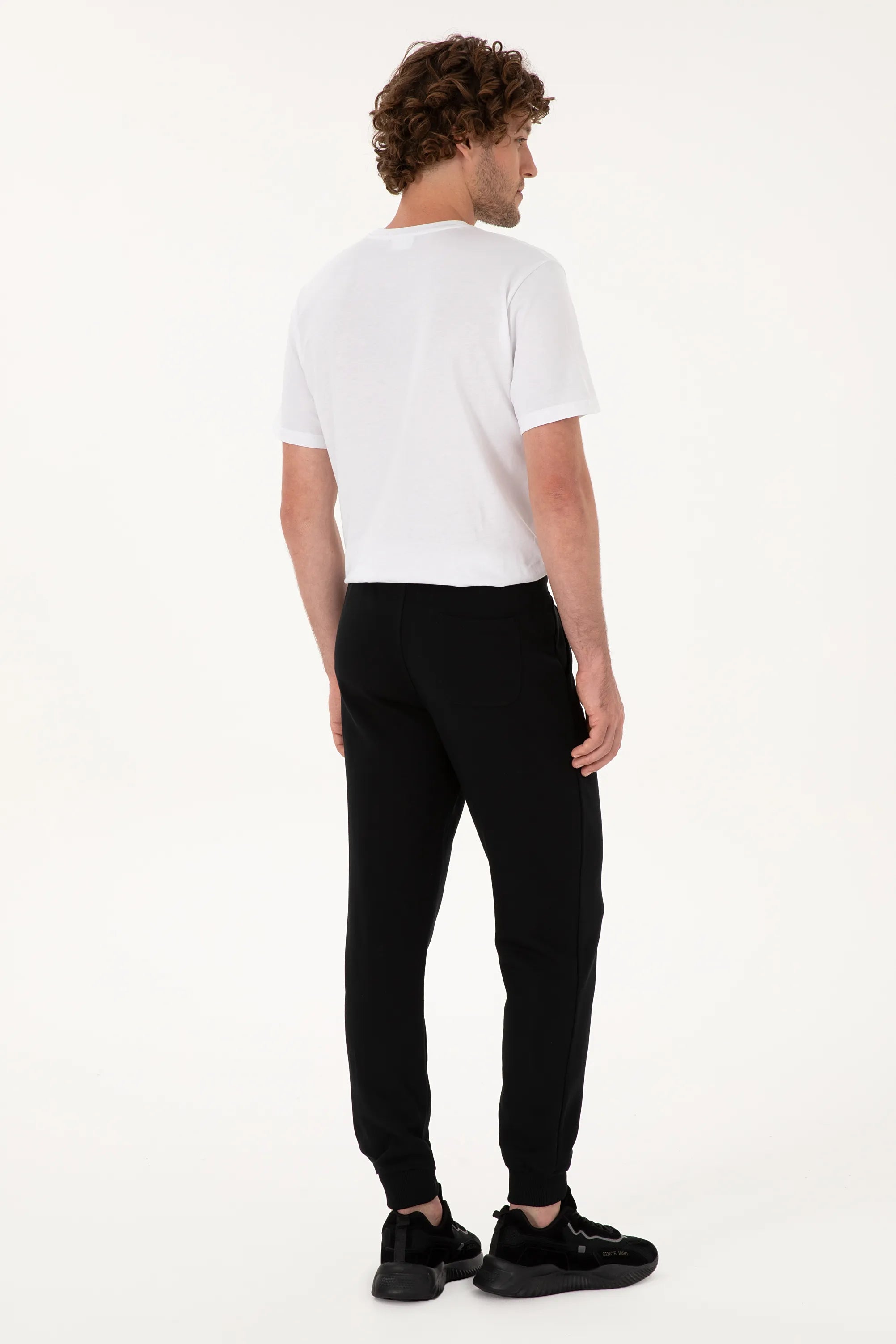 U.S. Polo Assn._Black_Black Sweatpants With Logo_G081SZ0OP0 2225511_VR046_04