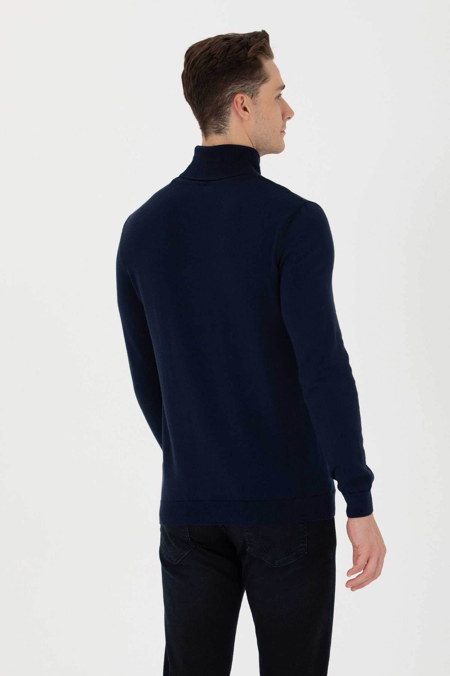 Navy Blue Turtleneck Sweater With Logo_G081SZ0TK0 1629599_VR033_03