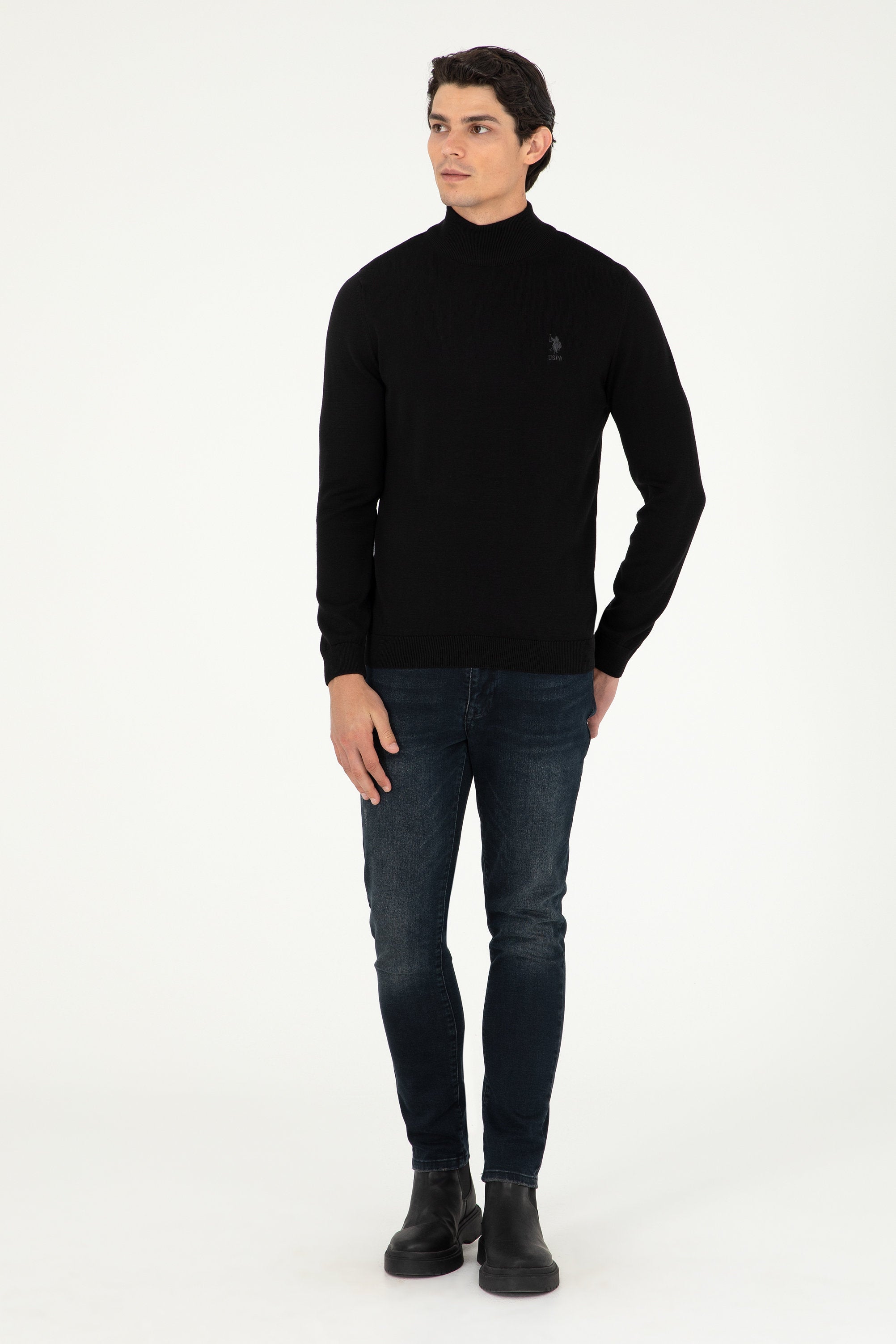 Black Turtleneck Pullover_G081SZ0TK0 1920947_VR046_04