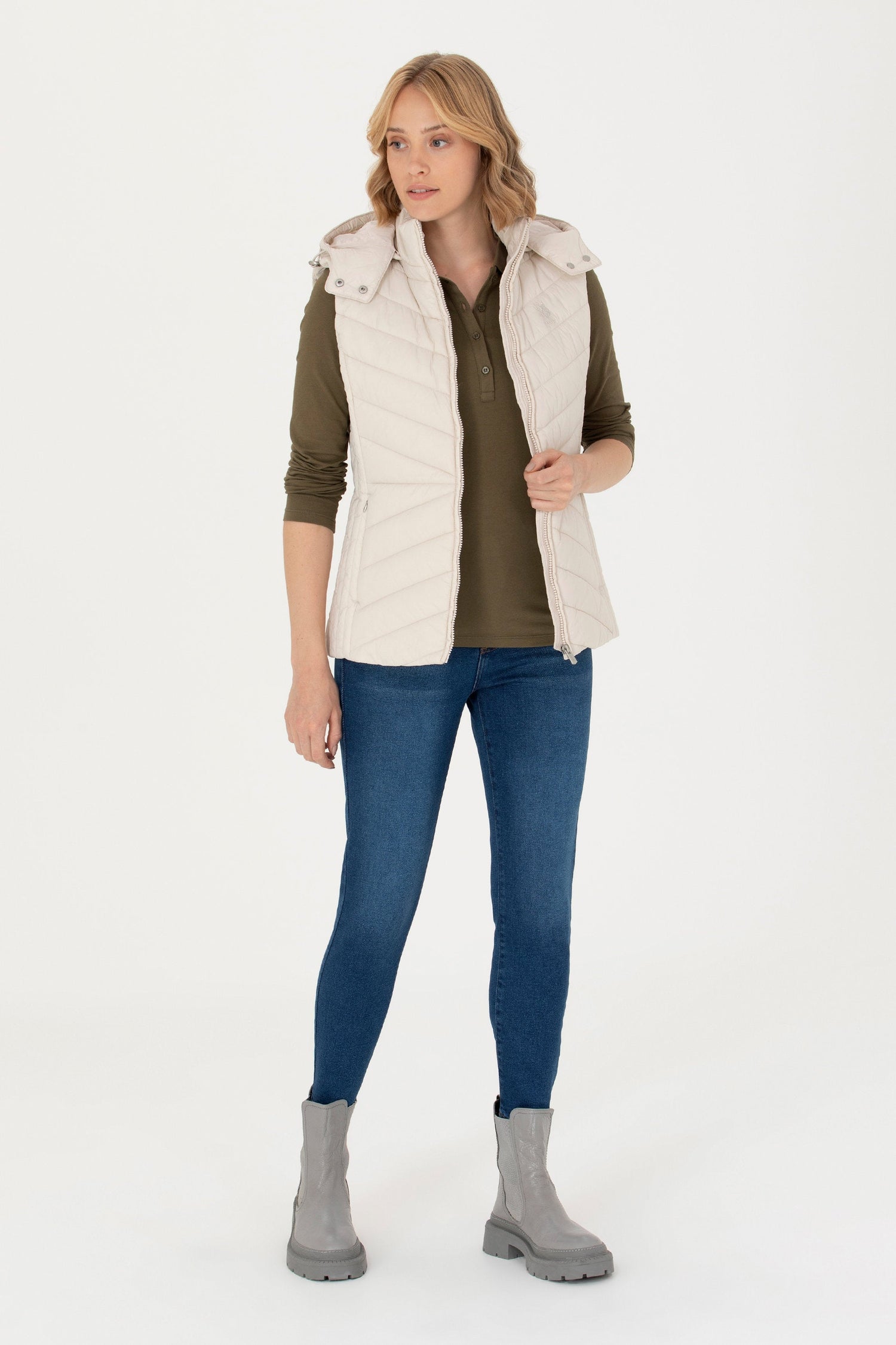 Beige Vest_G082GL0100 1631564_VR049_03