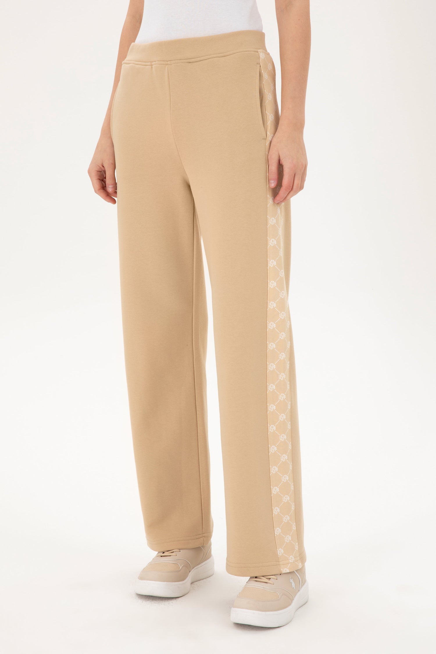 Beige Slip On Trousers with Side Design_G082GL0OP0 1949816_VR085_02