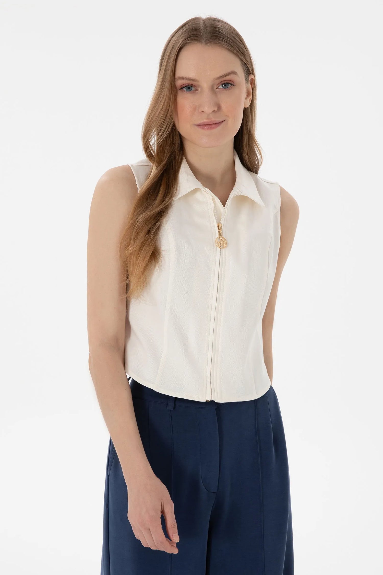 U.S. Polo Assn. Cream Women Cream Shirt SKU: G082SZ0040 2102392_VR071 Image 01