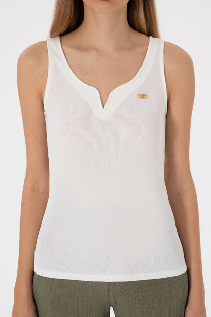 U.S. Polo Assn._Ecru T-Shirt_G082SZ0110 2109798_VR019_06