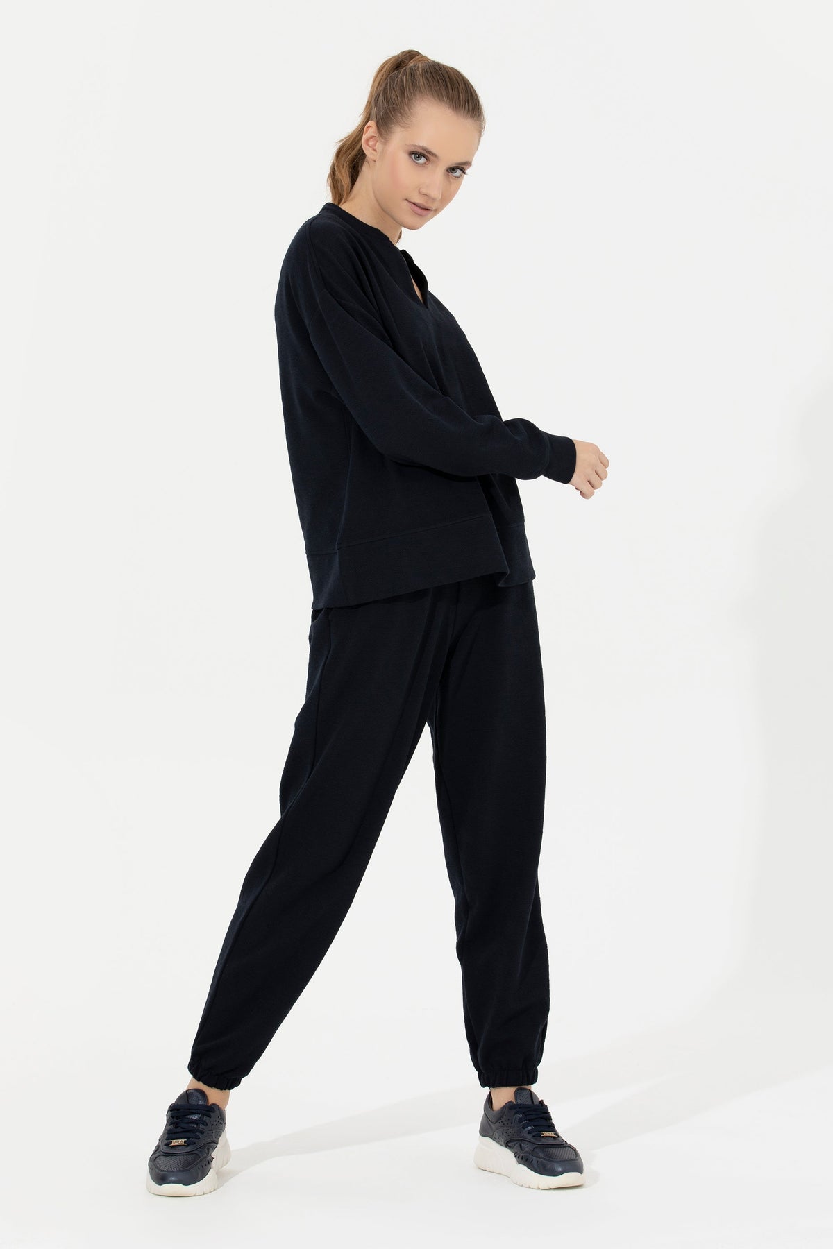 Dark Blue Sweat Shirt