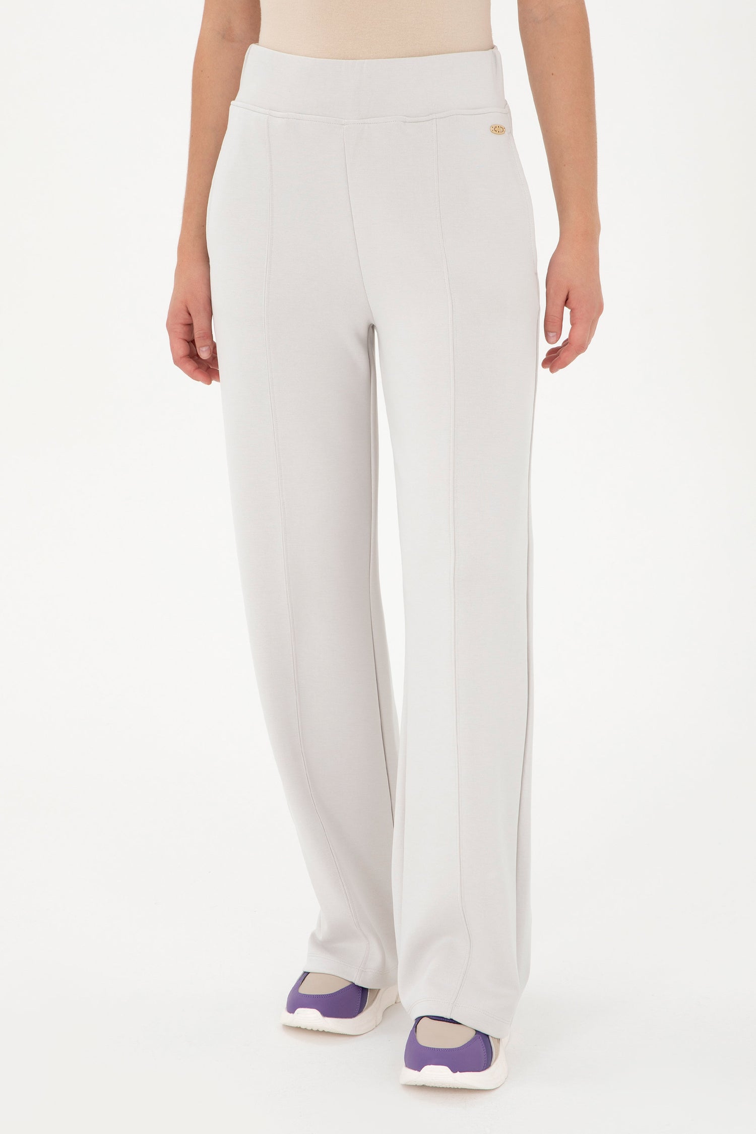 White Loose Fit Knitted Slip On Trousers_G082SZ0OP0 2042934_VR049_02