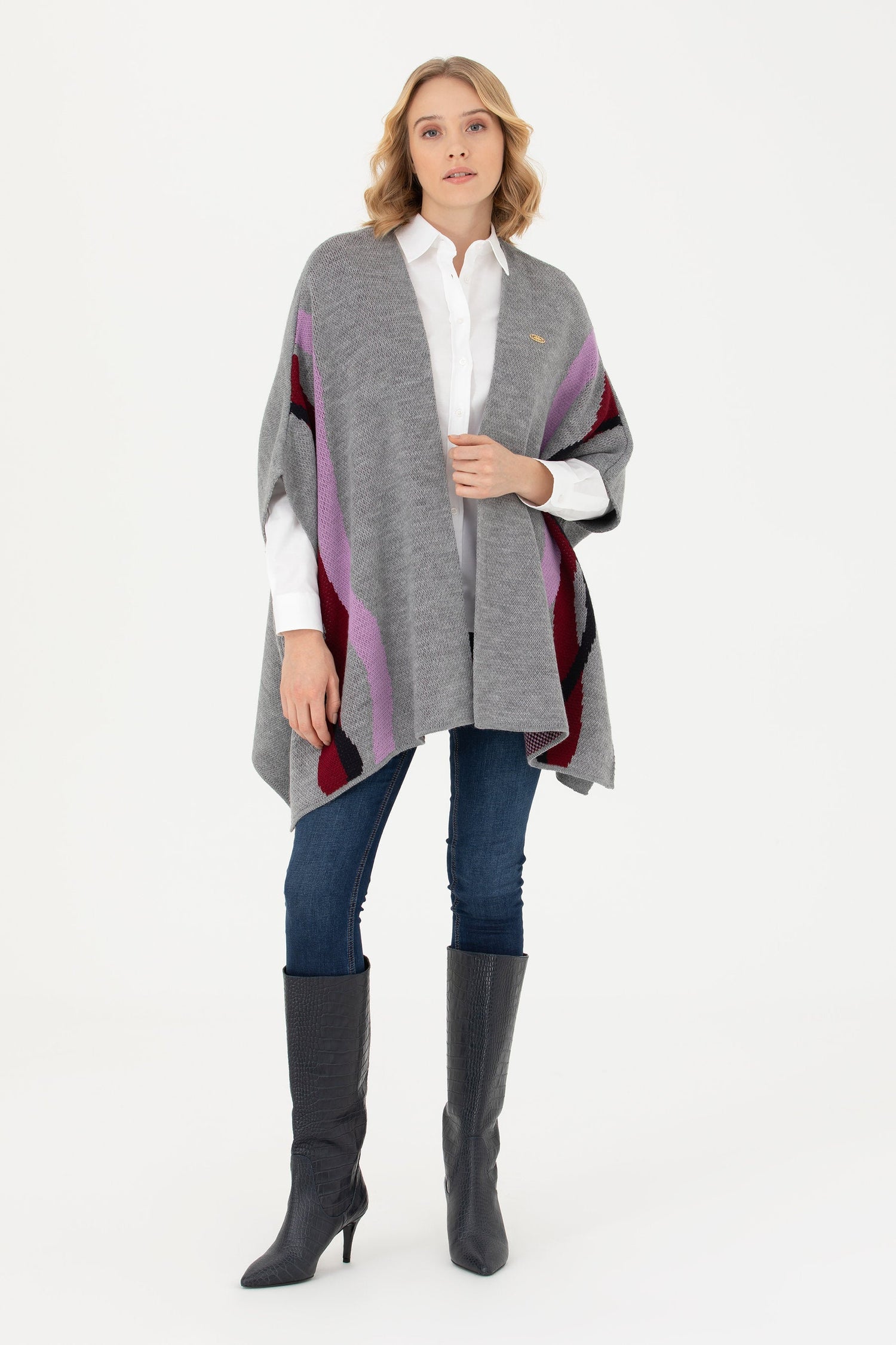 Grey Ponchos_G082SZ0TH0 1660122_VR086_04